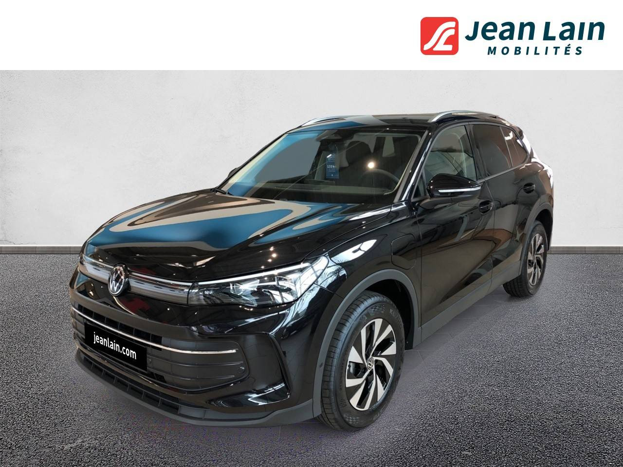 Vente en ligne VOLKSWAGEN TIGUAN NOUVEAU Tiguan 1.5 eHybrid 204ch DSG6 VW Edition de 2025 au prix de 44 290 €