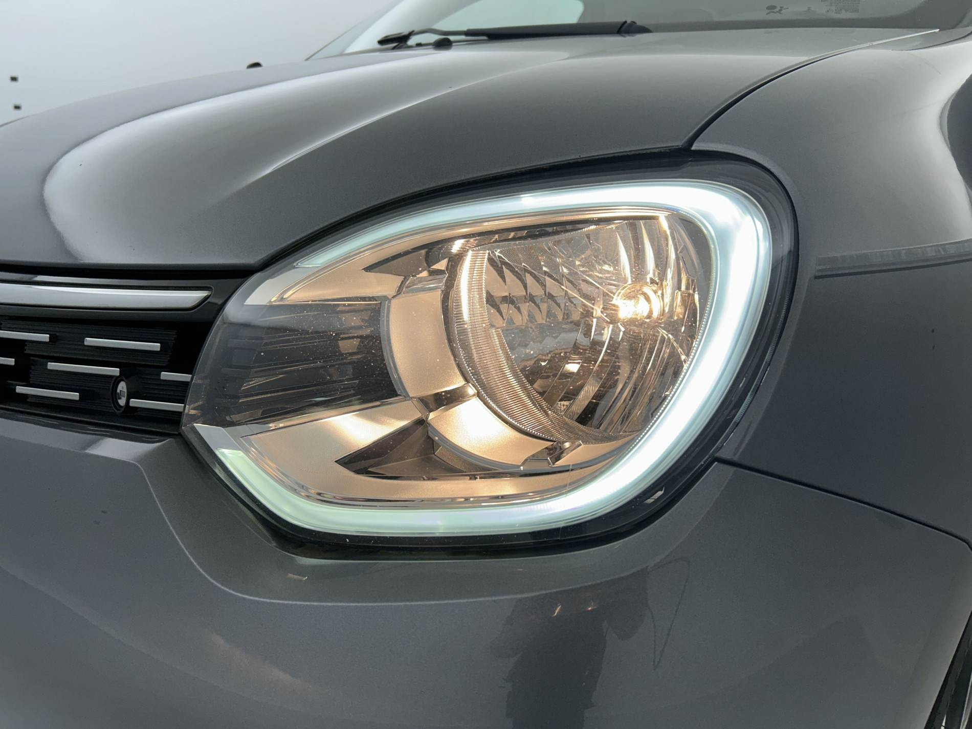 Vente en ligne Renault Twingo 3  TCe 95 au prix de 11 790 €