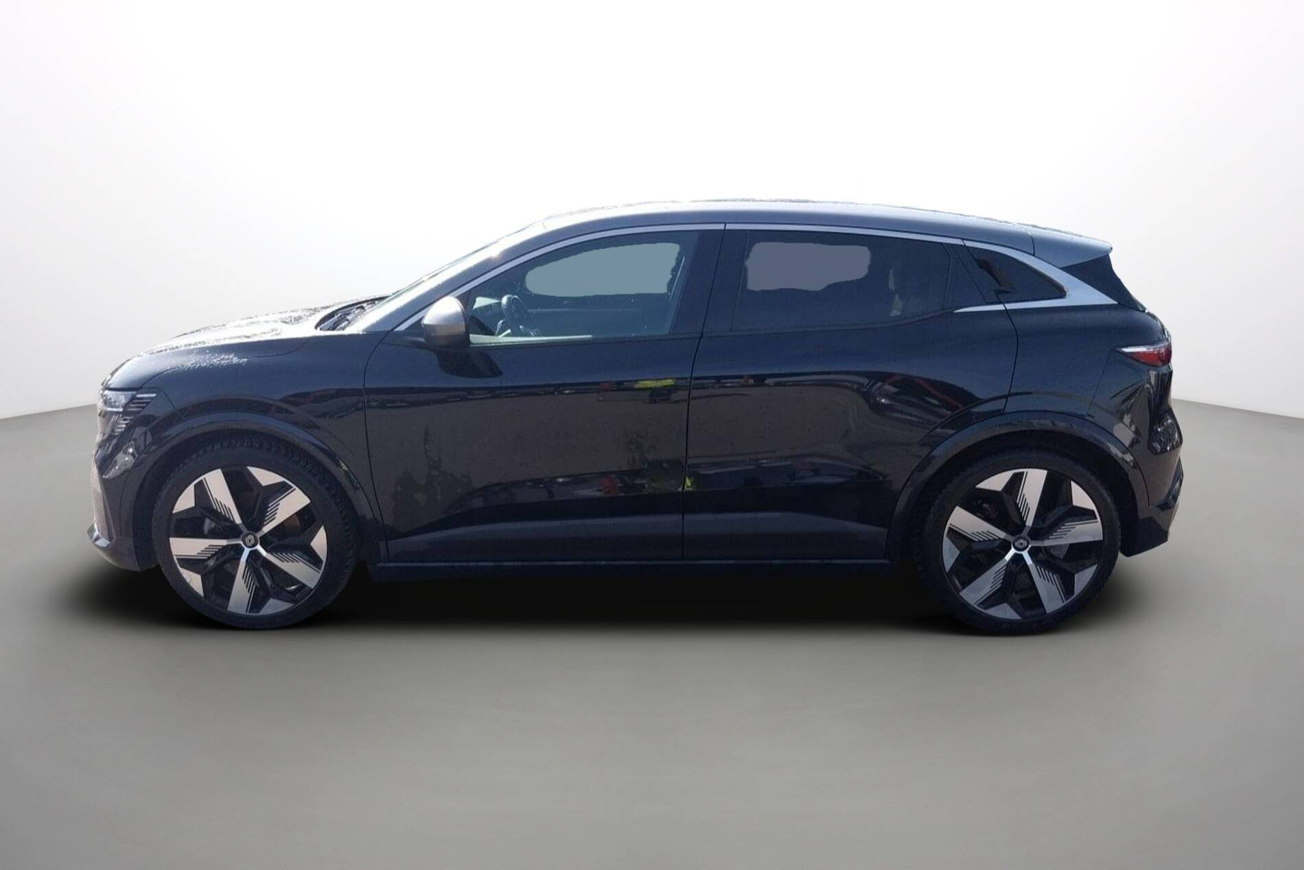 Vente en ligne Renault Megane E-Tech  EV60 220 ch super charge au prix de 22 990 €