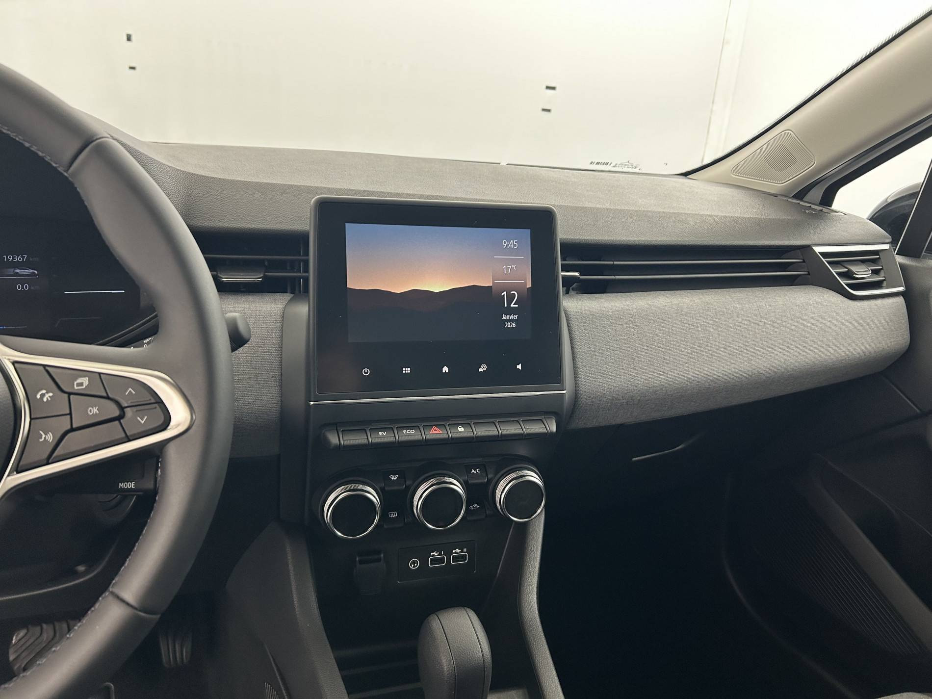 Vente en ligne Renault Clio 5 Clio E-Tech full hybrid 145 ch GSR2 au prix de 19 390 €