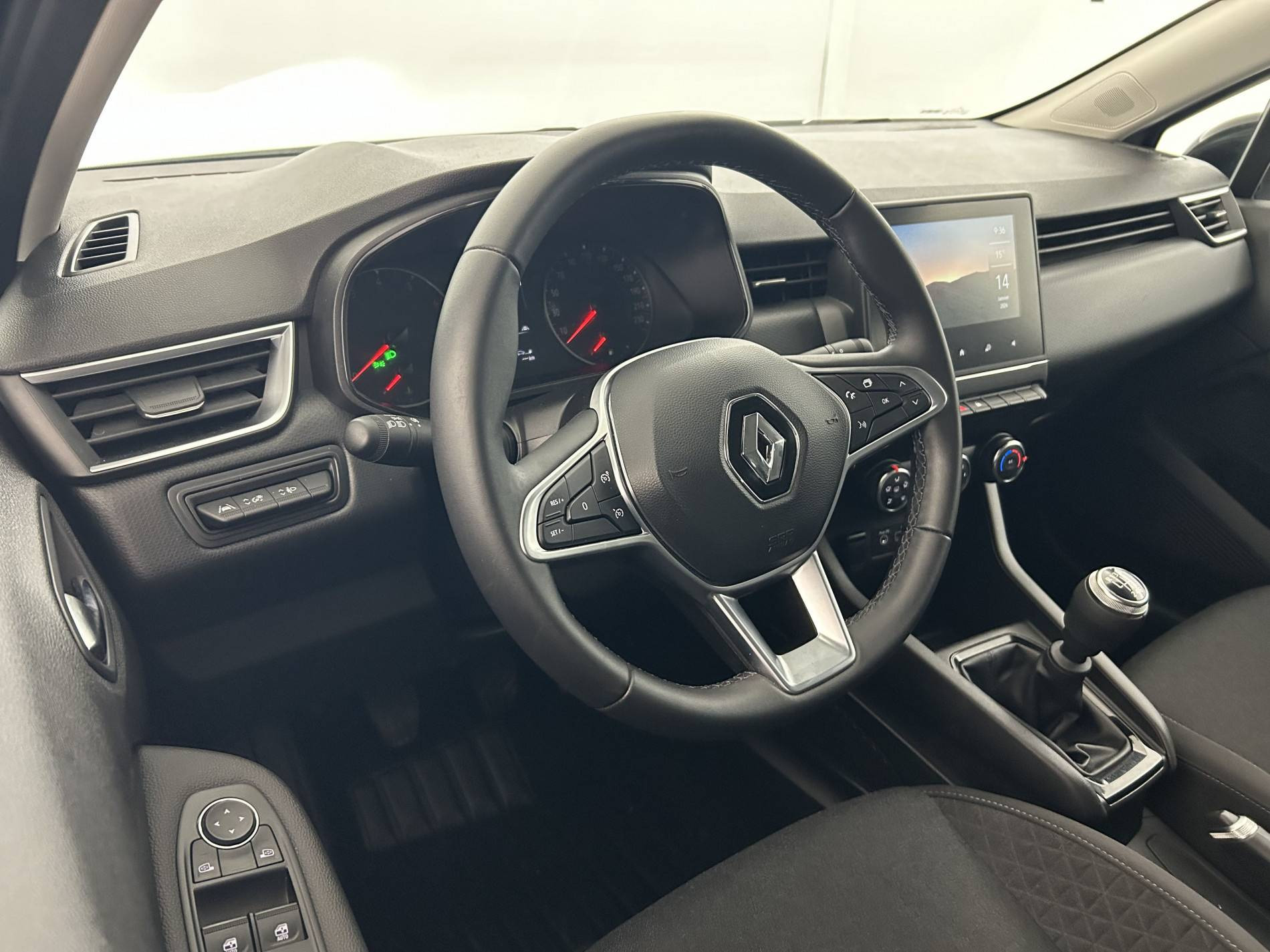 Vente en ligne Renault Clio 5 Clio TCe 90 au prix de 13 950 €