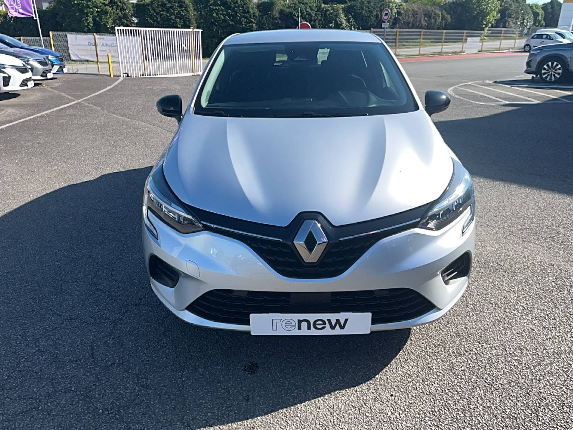 Vente en ligne Renault Clio 5 Clio TCe 90 au prix de 13 990 €