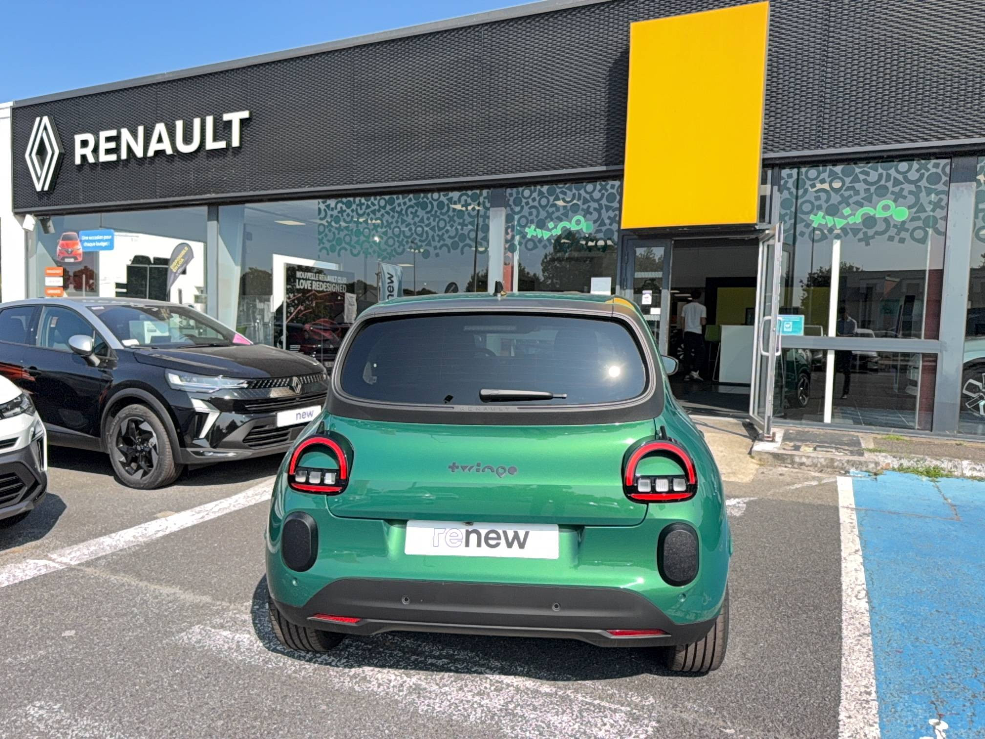 Vente en ligne Renault Twingo Electrique  80 ch autonomie urbaine au prix de 21 790 €