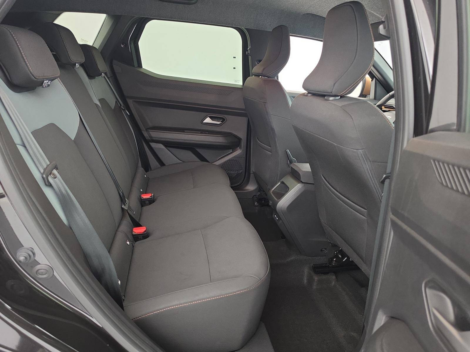 Vente en ligne Dacia Duster  Hybrid 140 au prix de 25 980 €