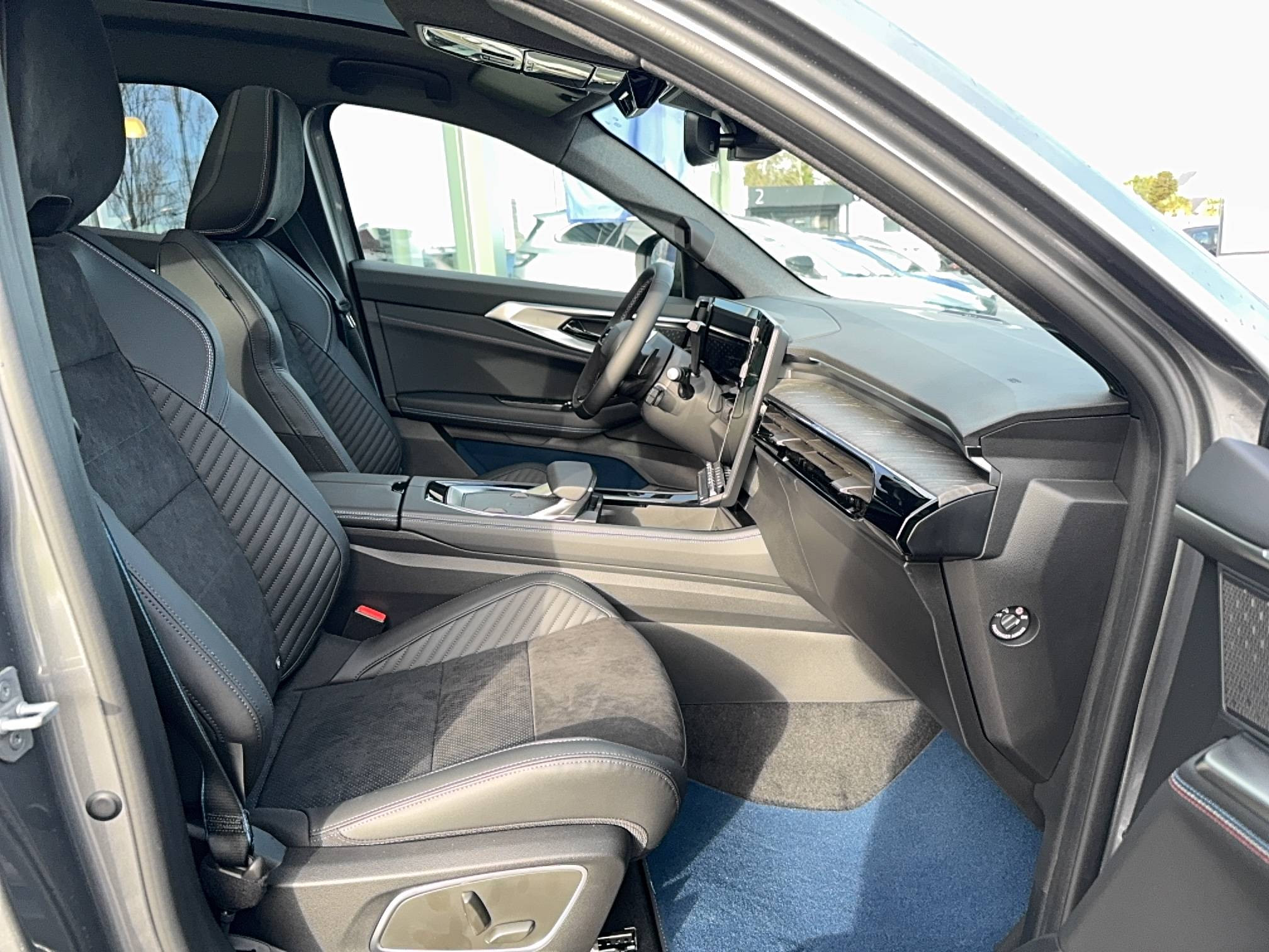 Vente en ligne Renault Rafale  E-Tech full hybrid 200ch au prix de 44 730 €