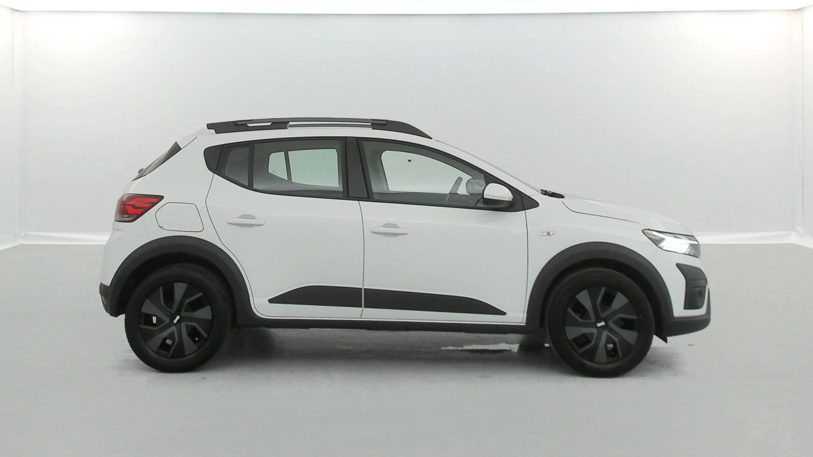 Vente en ligne Dacia Sandero  ECO-G 100 GSR2 au prix de 16 490 €