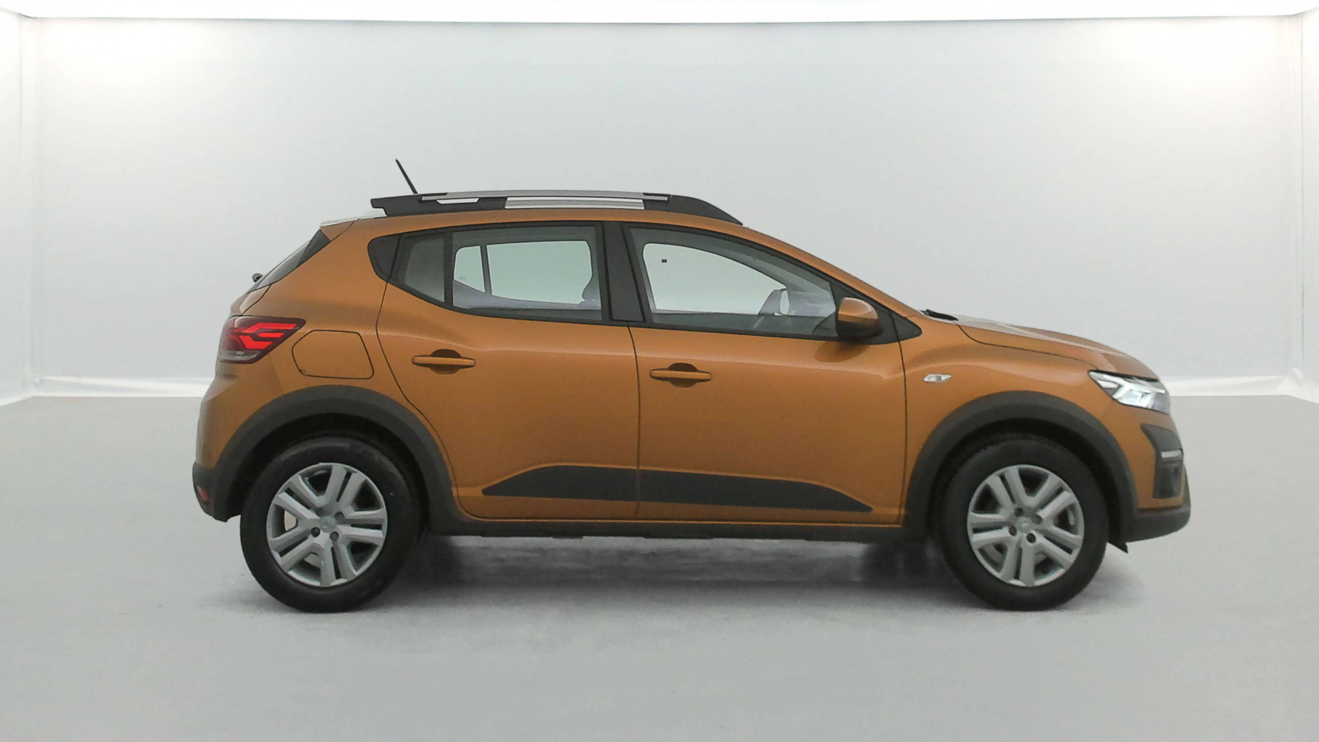 Vente en ligne Dacia Sandero  ECO-G 100 - 22 au prix de 13 390 €