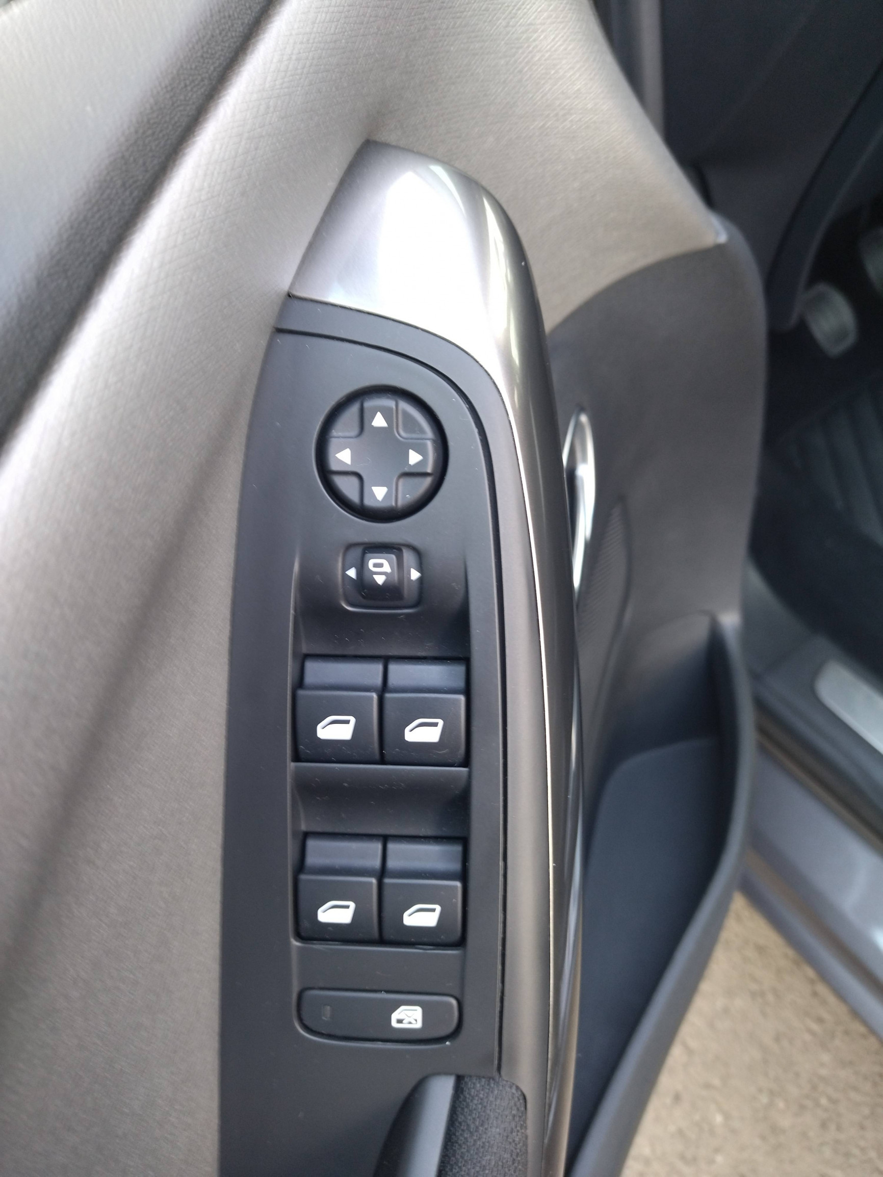 Vente en ligne Citroën Grand C4 Spacetourer  BlueHDi 130 S&S BVM6 au prix de 11 990 €