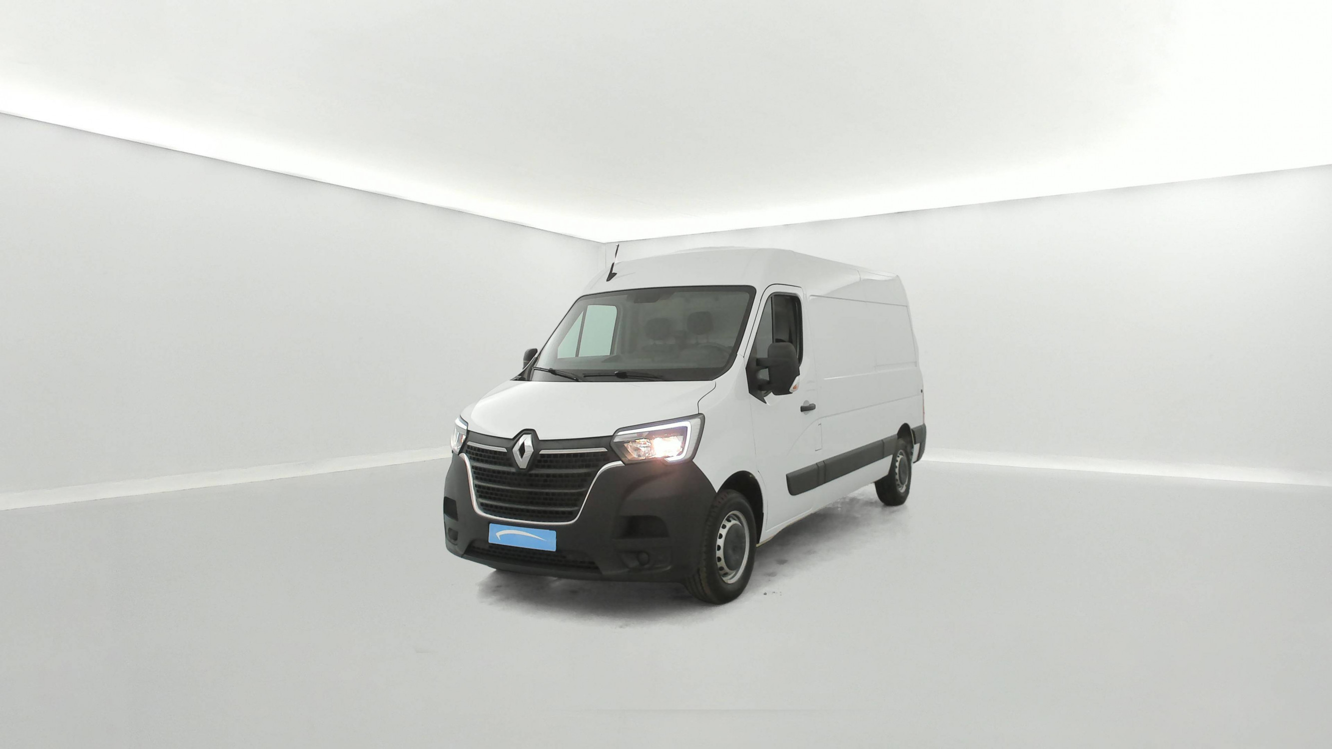 Renault Master Fourgon MASTER FGN TRAC F3500 L2H2 BLUE DCI 135 occasion de 2024 en vente à Argentan