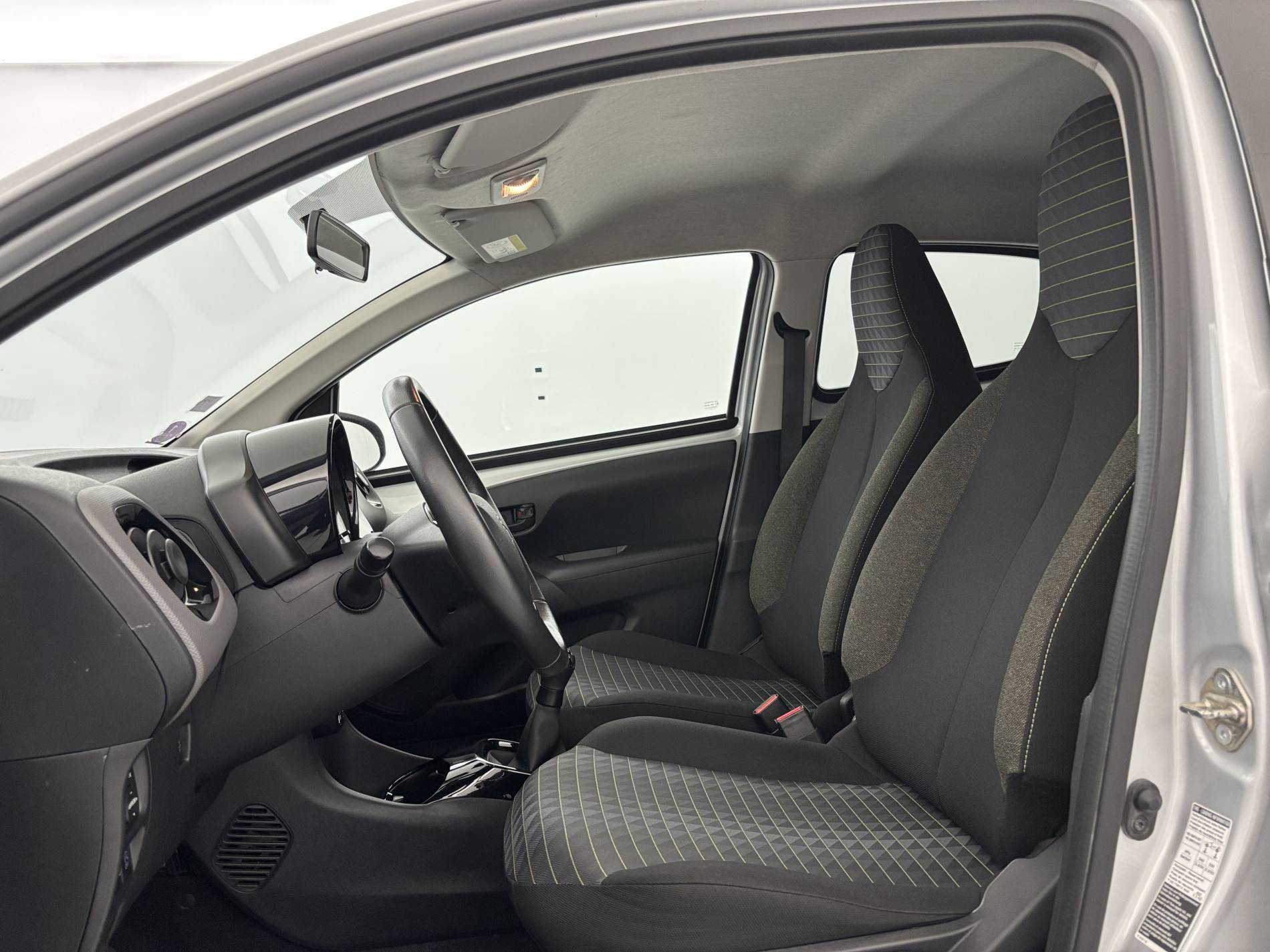 Vente en ligne Peugeot 108  VTi 72ch S&S BVM5 au prix de 9 990 €