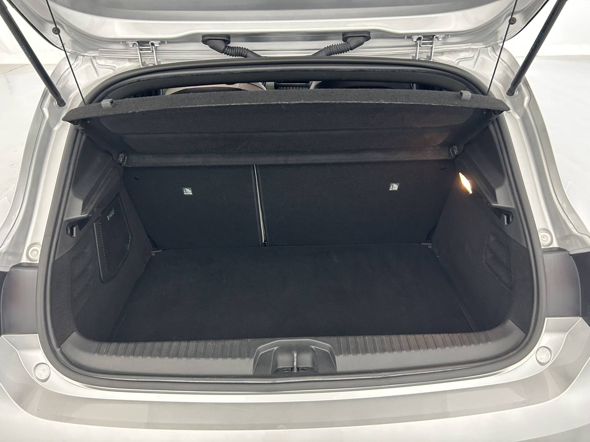 Vente en ligne Renault Clio 5 Clio TCe 140 - 21N au prix de 17 790 €