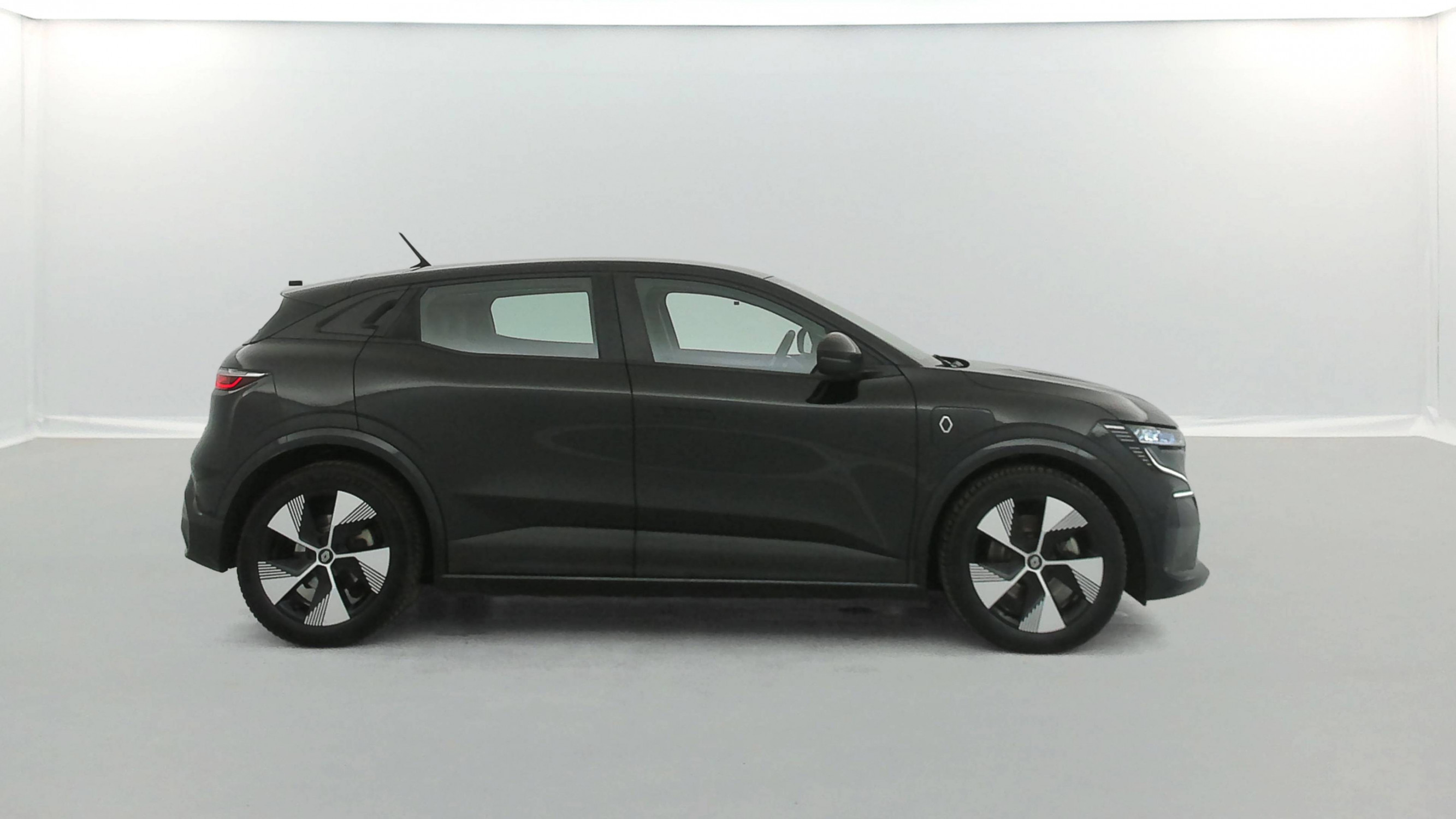 Vente en ligne Renault Megane E-Tech  EV40 130ch standard charge au prix de 18 190 €