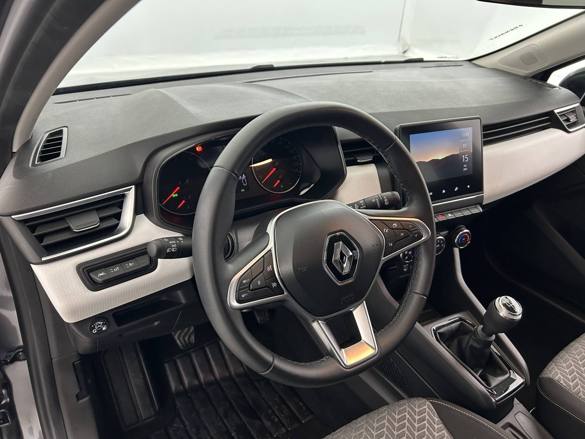 Vente en ligne Renault Clio 5 Clio TCe 100 GPL au prix de 13 990 €