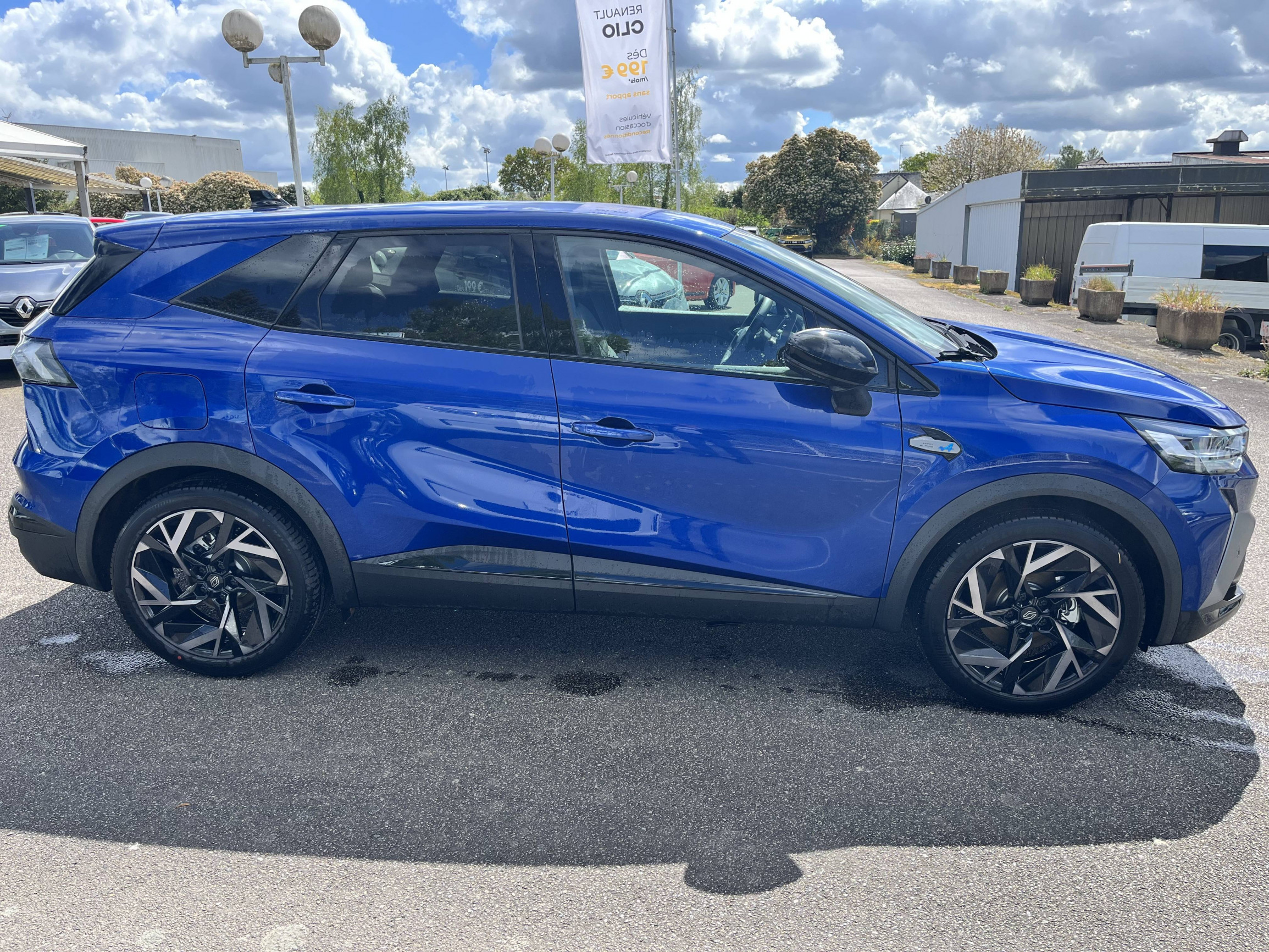Vente en ligne Renault Symbioz  E-Tech full hybrid 160 ch au prix de 32 990 €