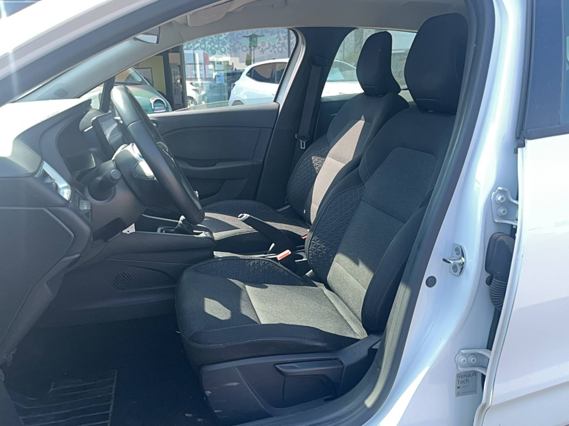 Vente en ligne Renault Clio 5 CLIO SOCIETE BLUE DCI 100 - 21N au prix de 10 991 €