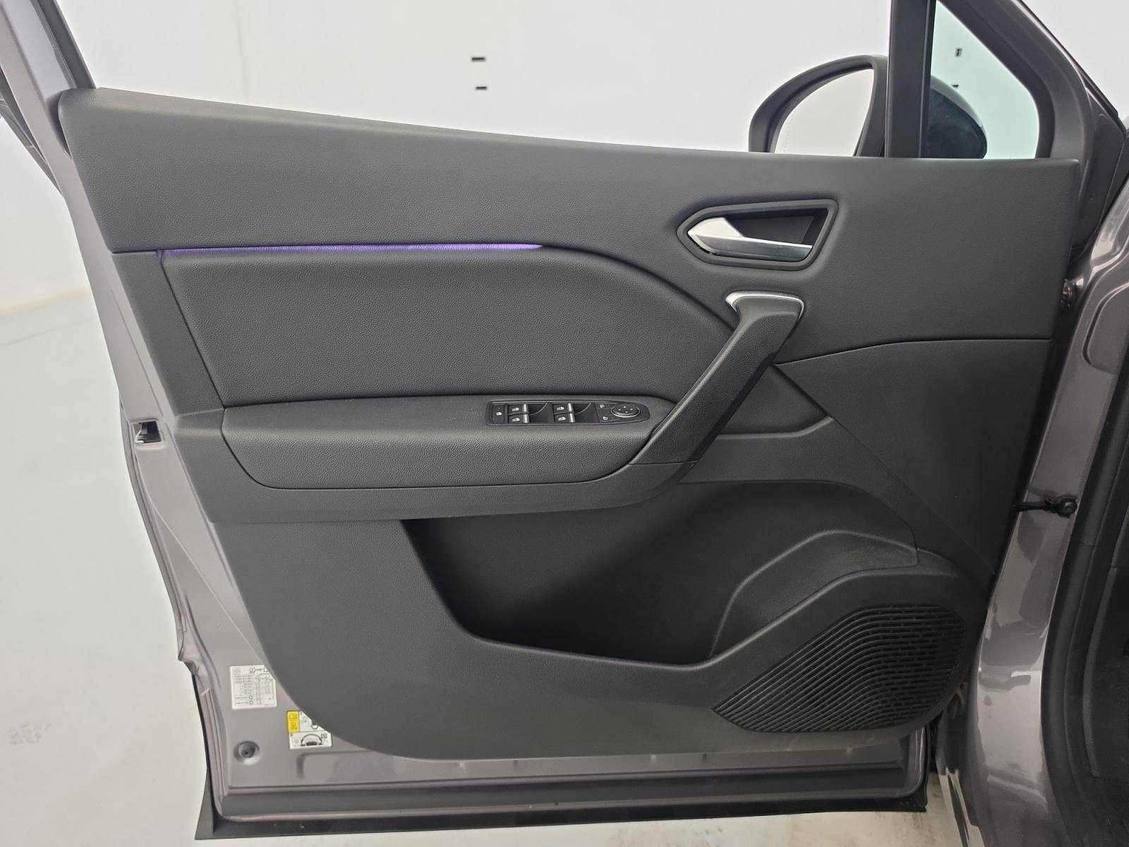Vente en ligne Renault Captur  mild hybrid 140 au prix de 19 990 €