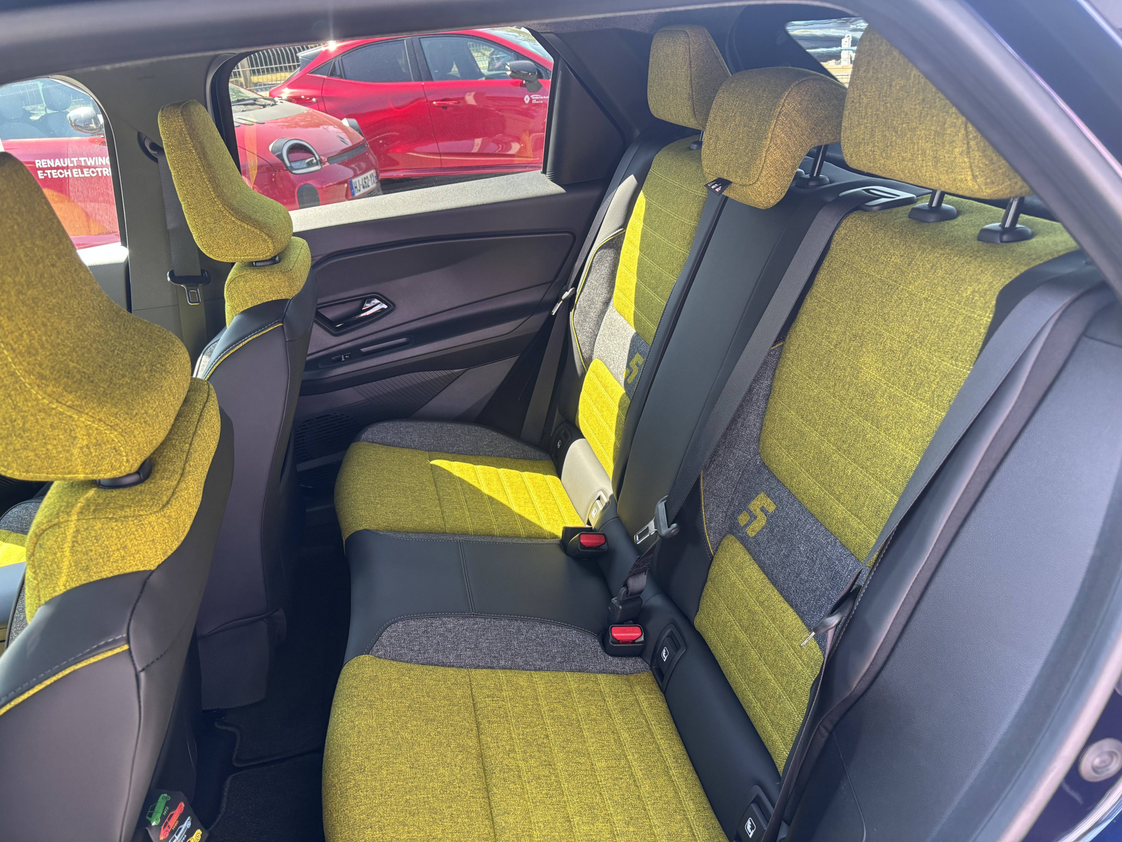 Vente en ligne Renault R5 E-Tech  150 ch autonomie confort au prix de 35 990 €