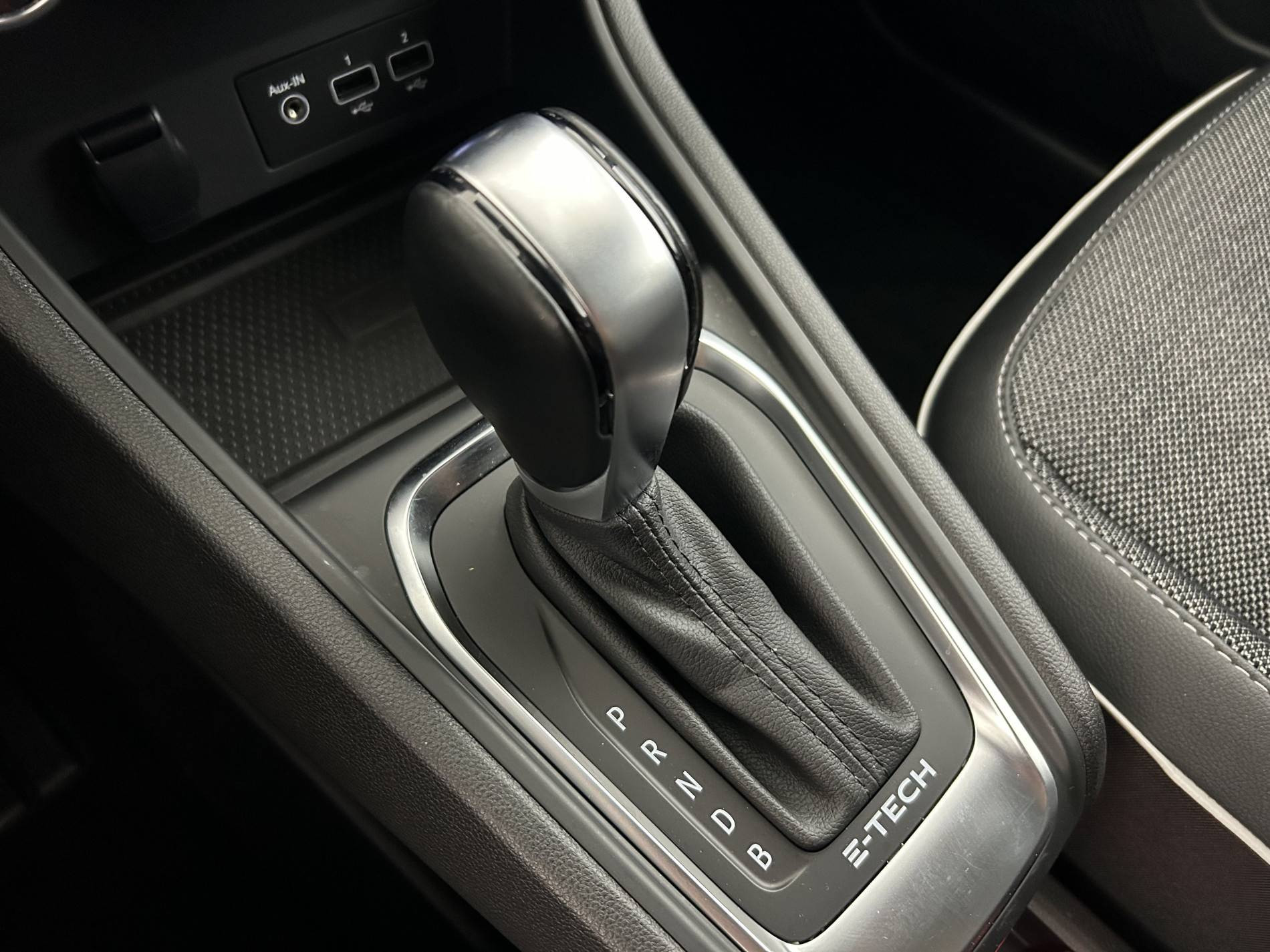 Vente en ligne Renault Captur  E-Tech 145 - 21 au prix de 18 390 €