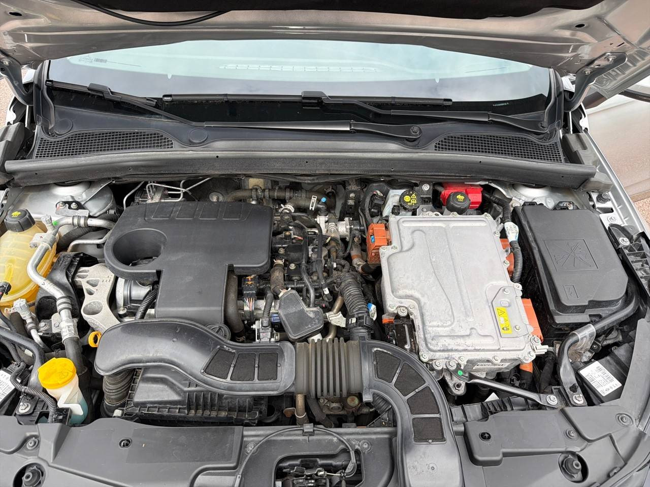 Vente en ligne Renault Clio 5 Clio E-Tech 140 - 21 au prix de 13 490 €