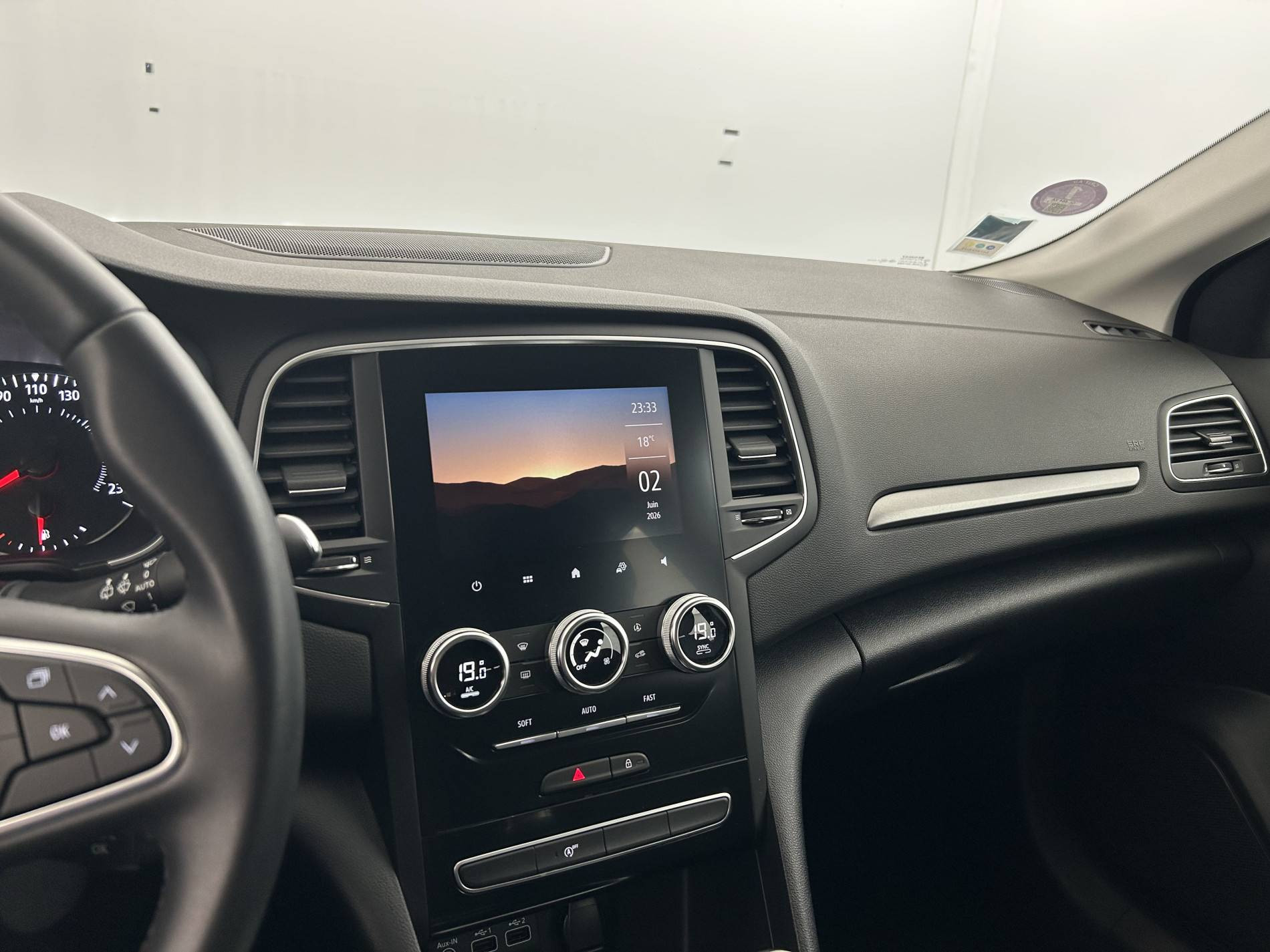Vente en ligne Renault Megane 4 Estate  TCe 140 au prix de 15 490 €