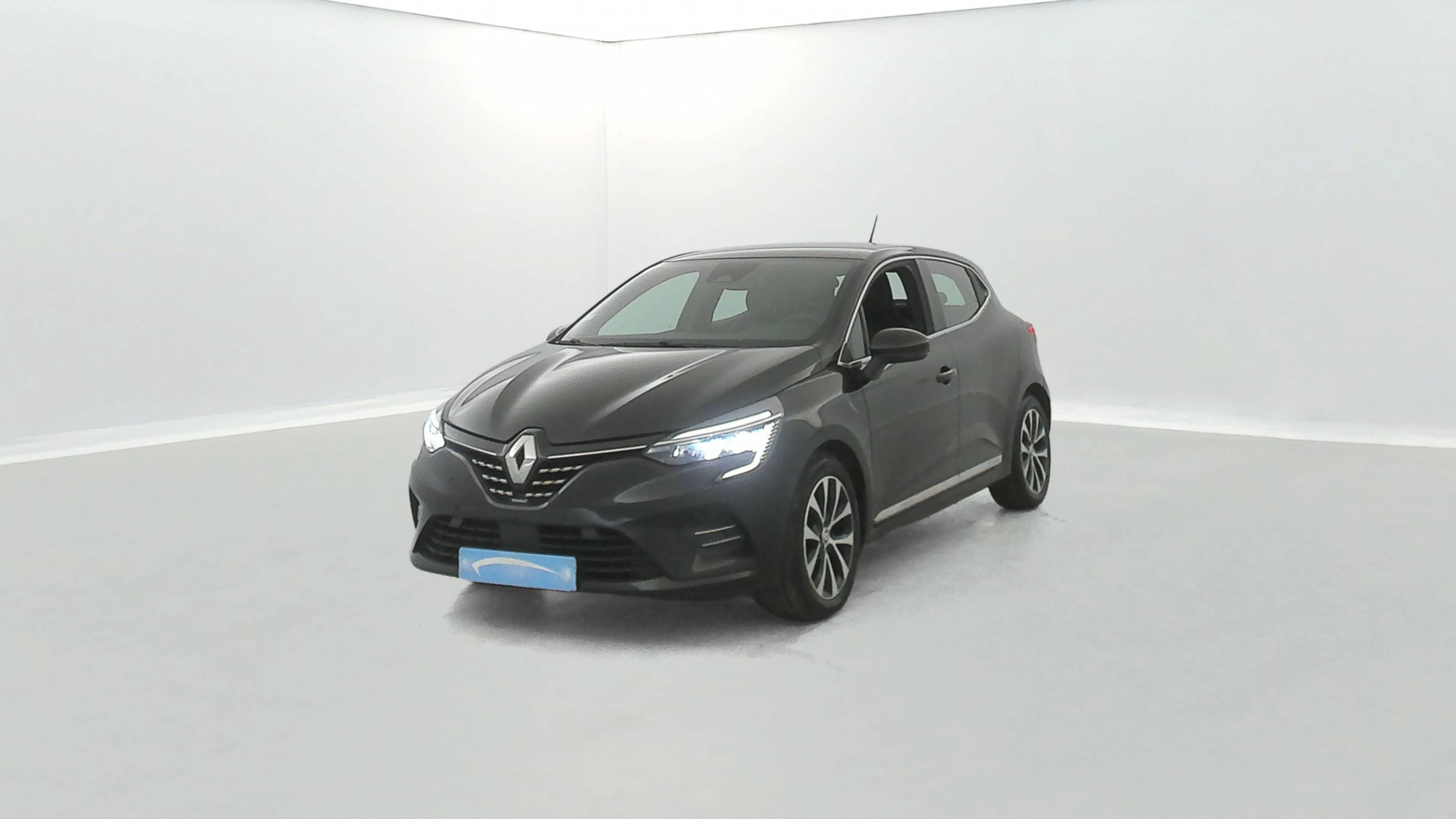 Renault Clio 5 Clio E-Tech 140 - 21N occasion de 2022 en vente à Auray