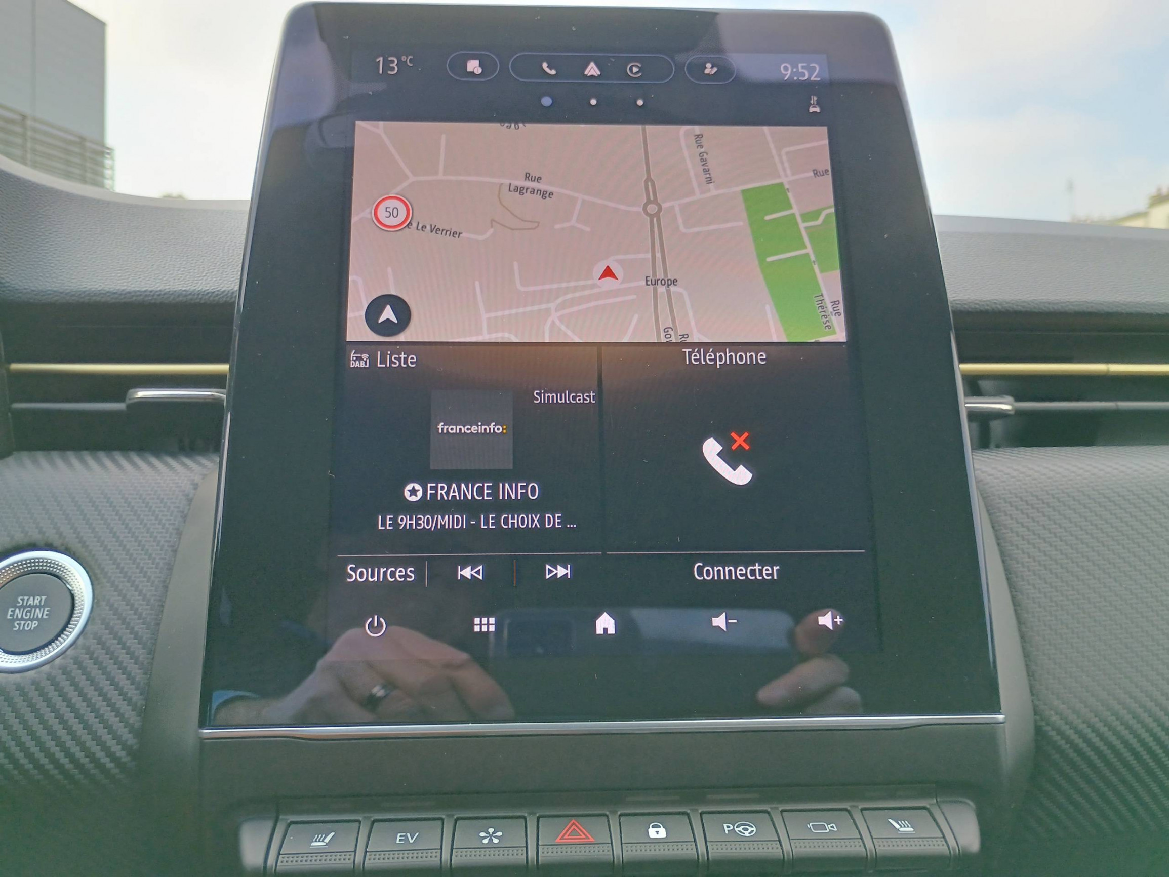 Vente en ligne Renault Clio 5 Clio E-Tech hybride 145 au prix de 20 490 €