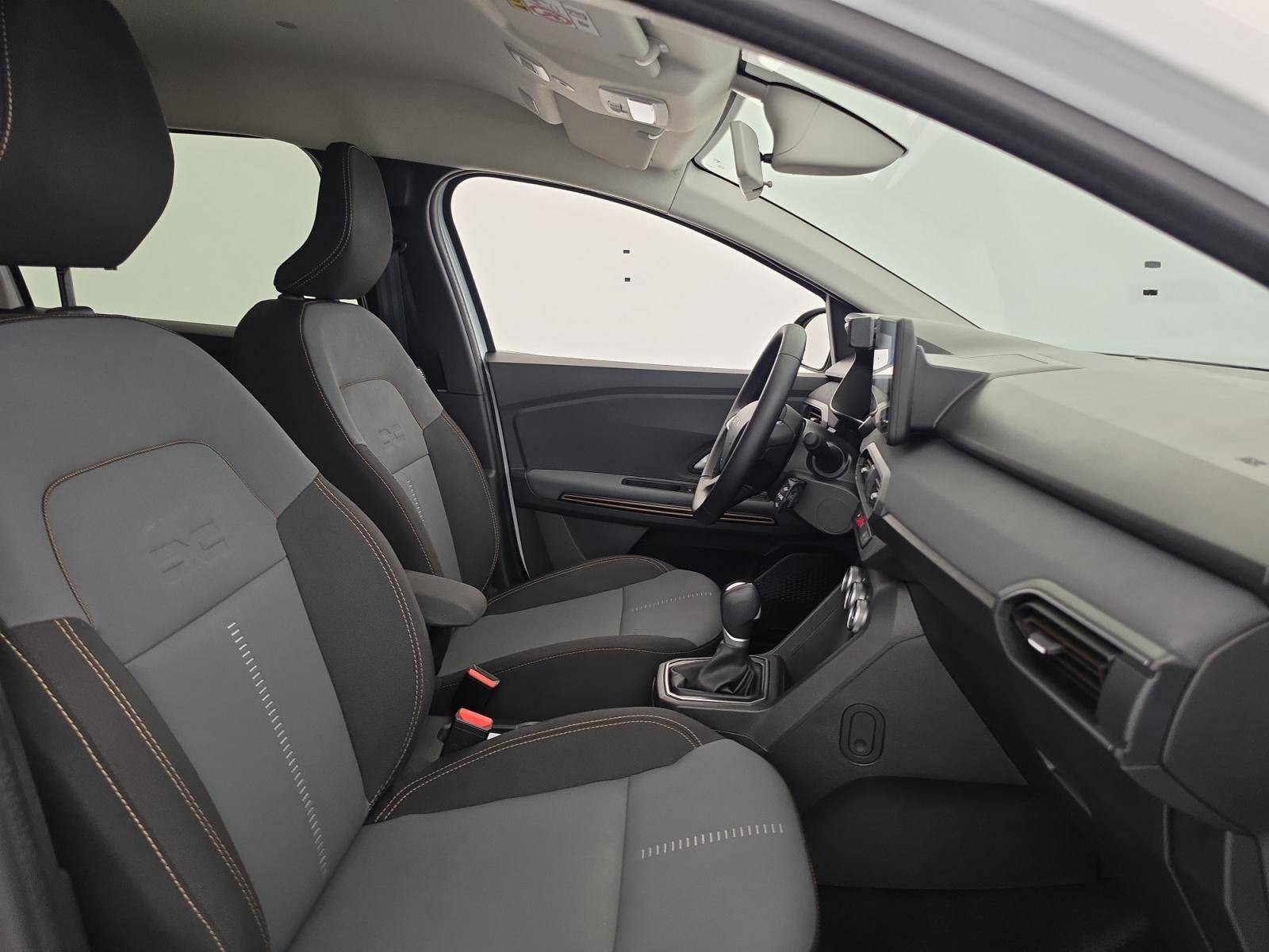 Vente en ligne Dacia Jogger  Hybrid 140 5 places au prix de 19 900 €