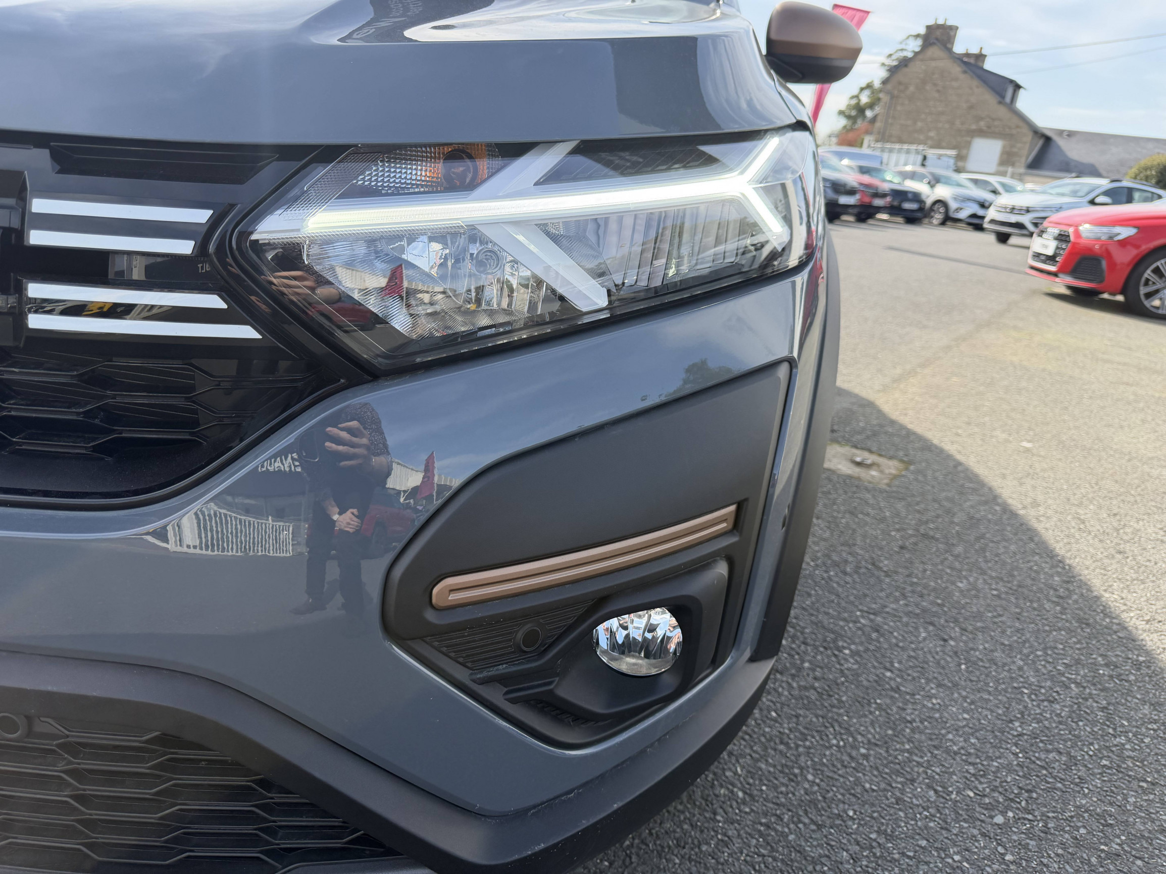 Vente en ligne Dacia Jogger  ECO-G 100 7 places GSR2 au prix de 21 290 €