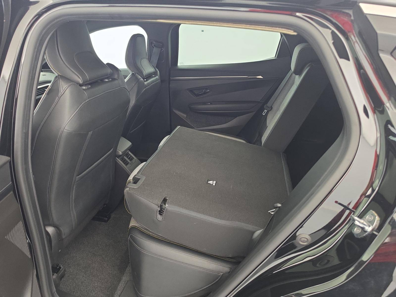 Vente en ligne Renault Megane E-Tech  EV60 220 ch super charge au prix de 25 900 €