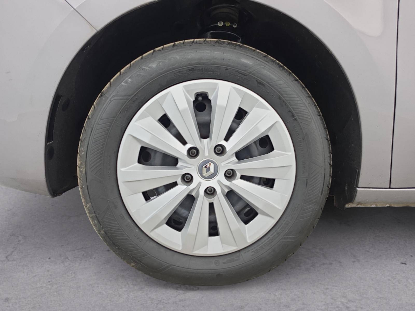 Vente en ligne Renault Kangoo  Blue dCi 95 au prix de 17 491 €