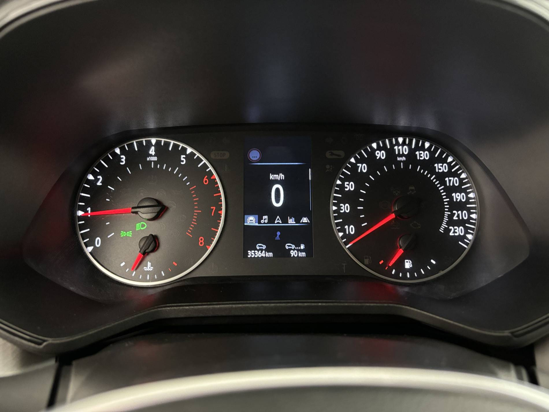 Vente en ligne Renault Clio 5 Clio TCe 90 au prix de 13 430 €