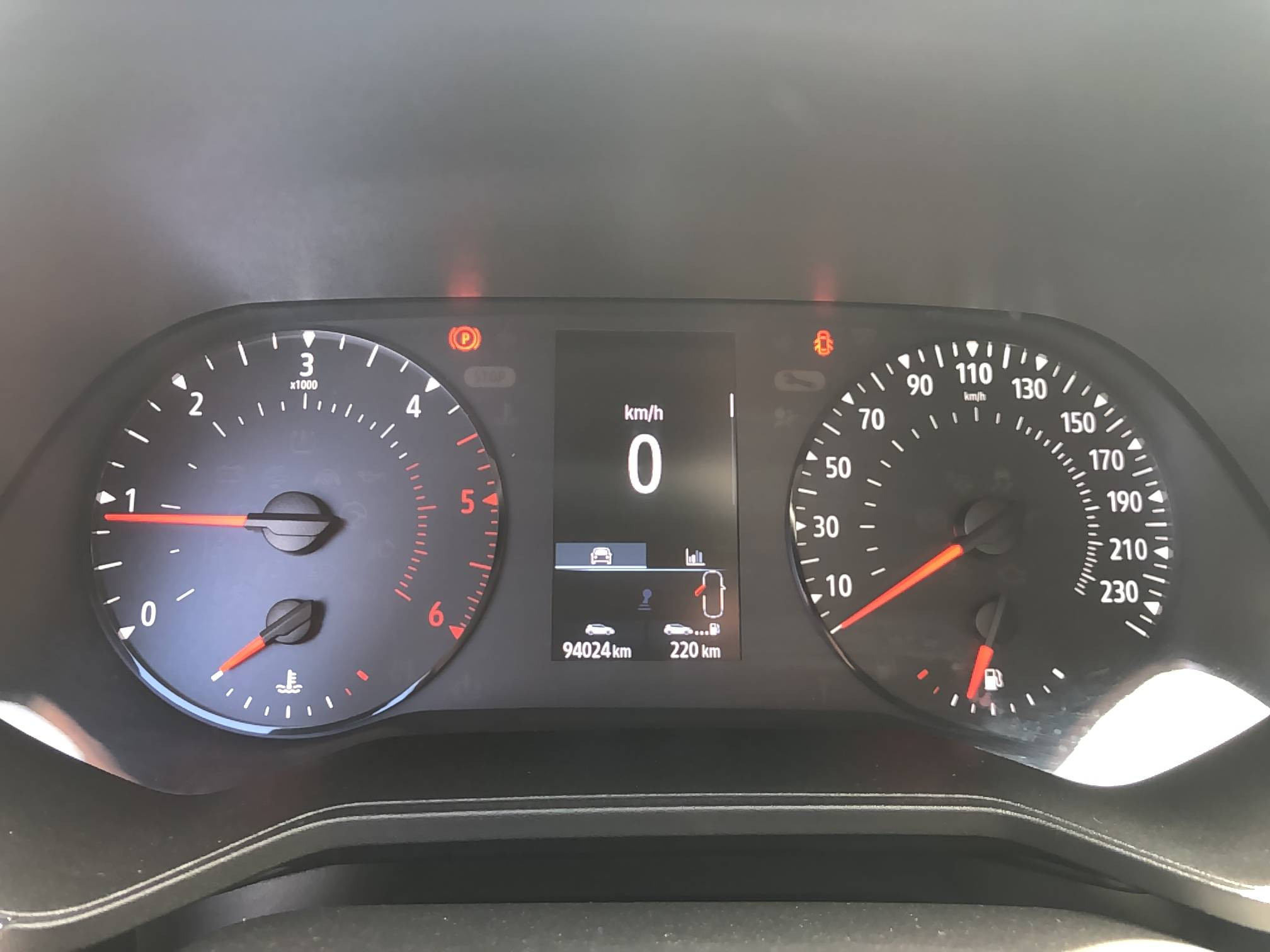 Vente en ligne Renault Clio 5 CLIO SOCIETE BLUE DCI 85 au prix de 10 490 €