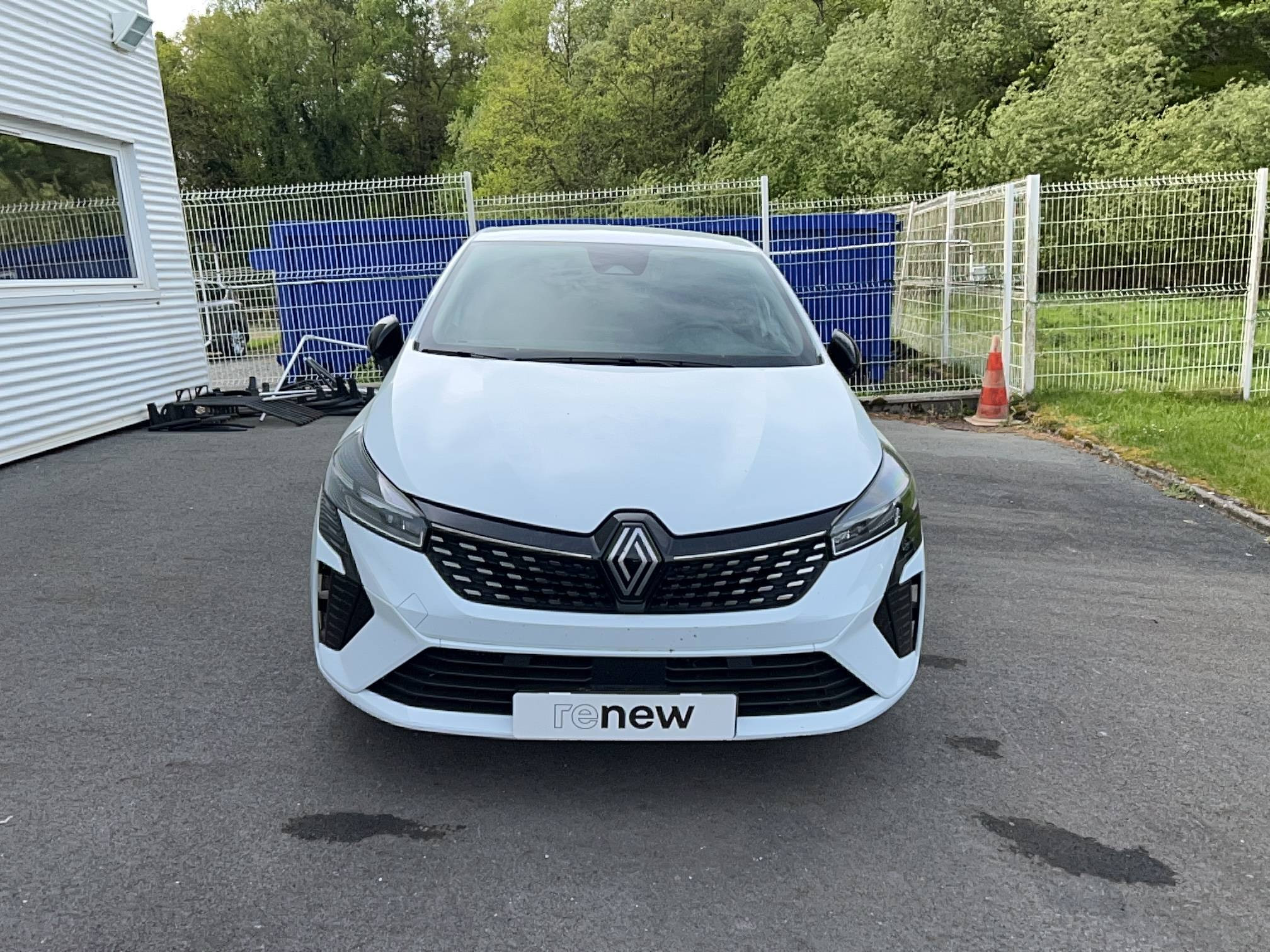 Vente en ligne Renault Clio 5 Clio TCe 90 au prix de 16 990 €