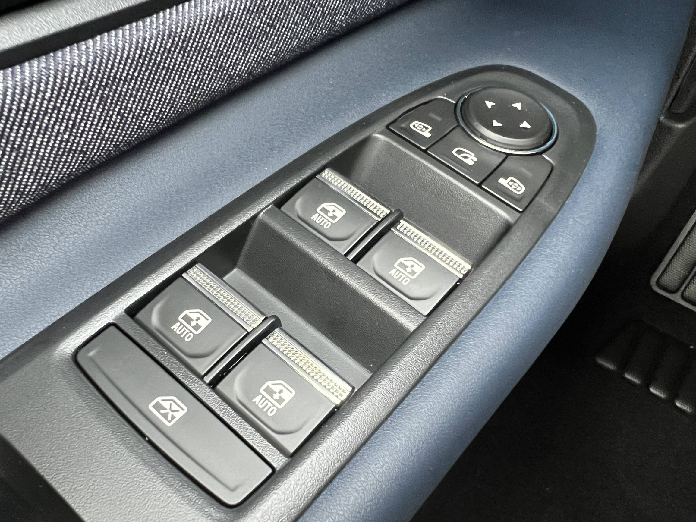 Vente en ligne Renault R4 E-Tech  150 ch autonomie confort au prix de 34 290 €