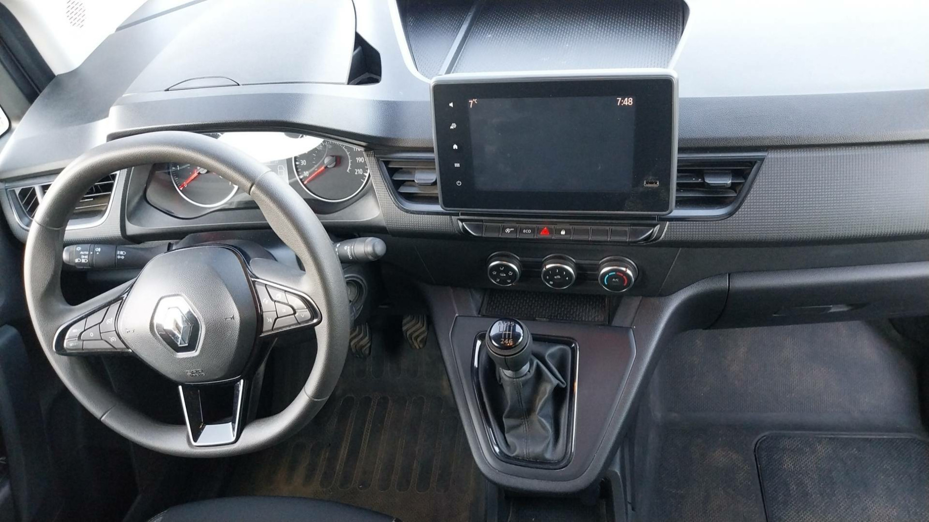 Vente en ligne Renault Kangoo Van  BLUE DCI 95 au prix de 15 990 €