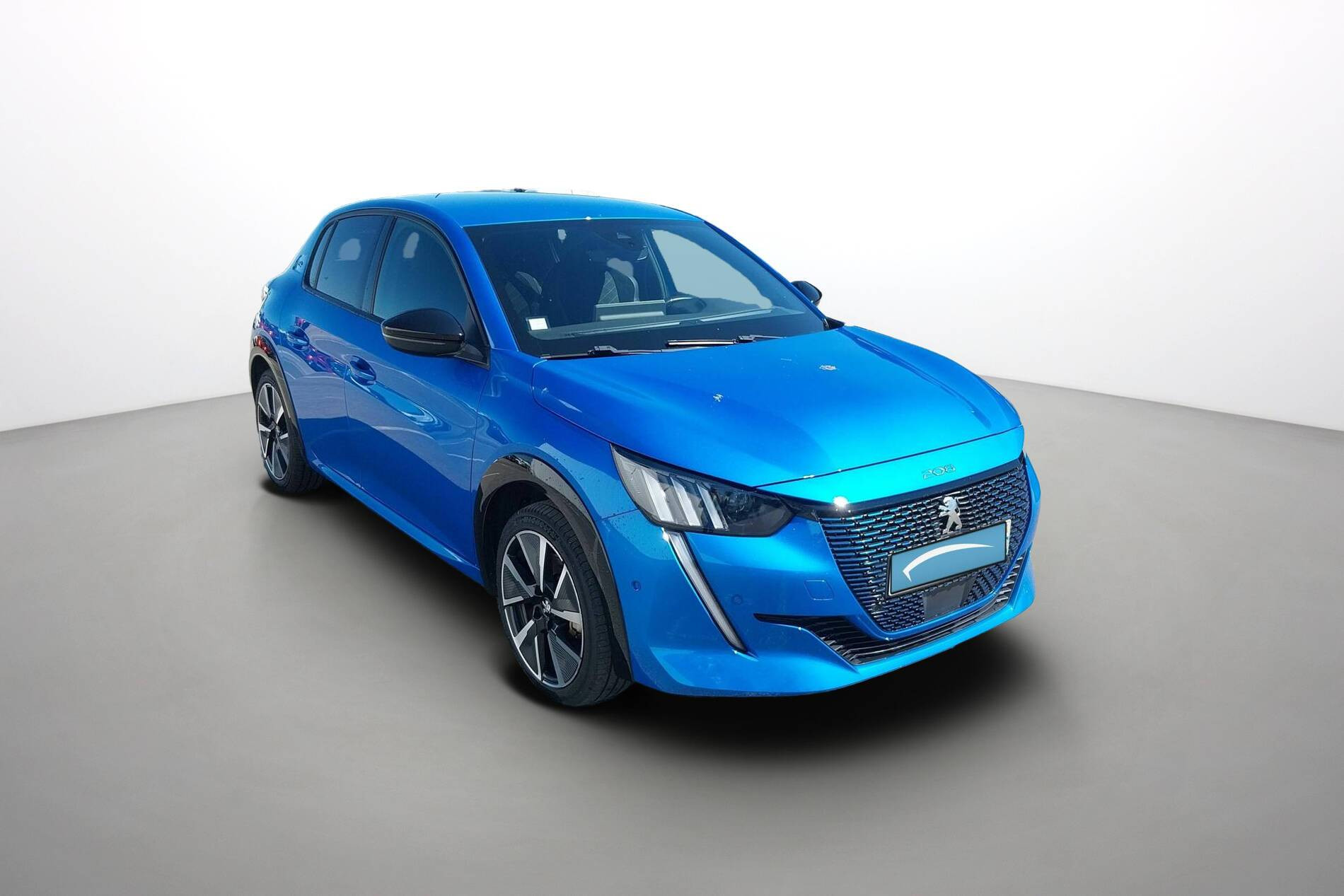 Vente en ligne Peugeot E-208  50 kWh 136ch au prix de 17 290 €