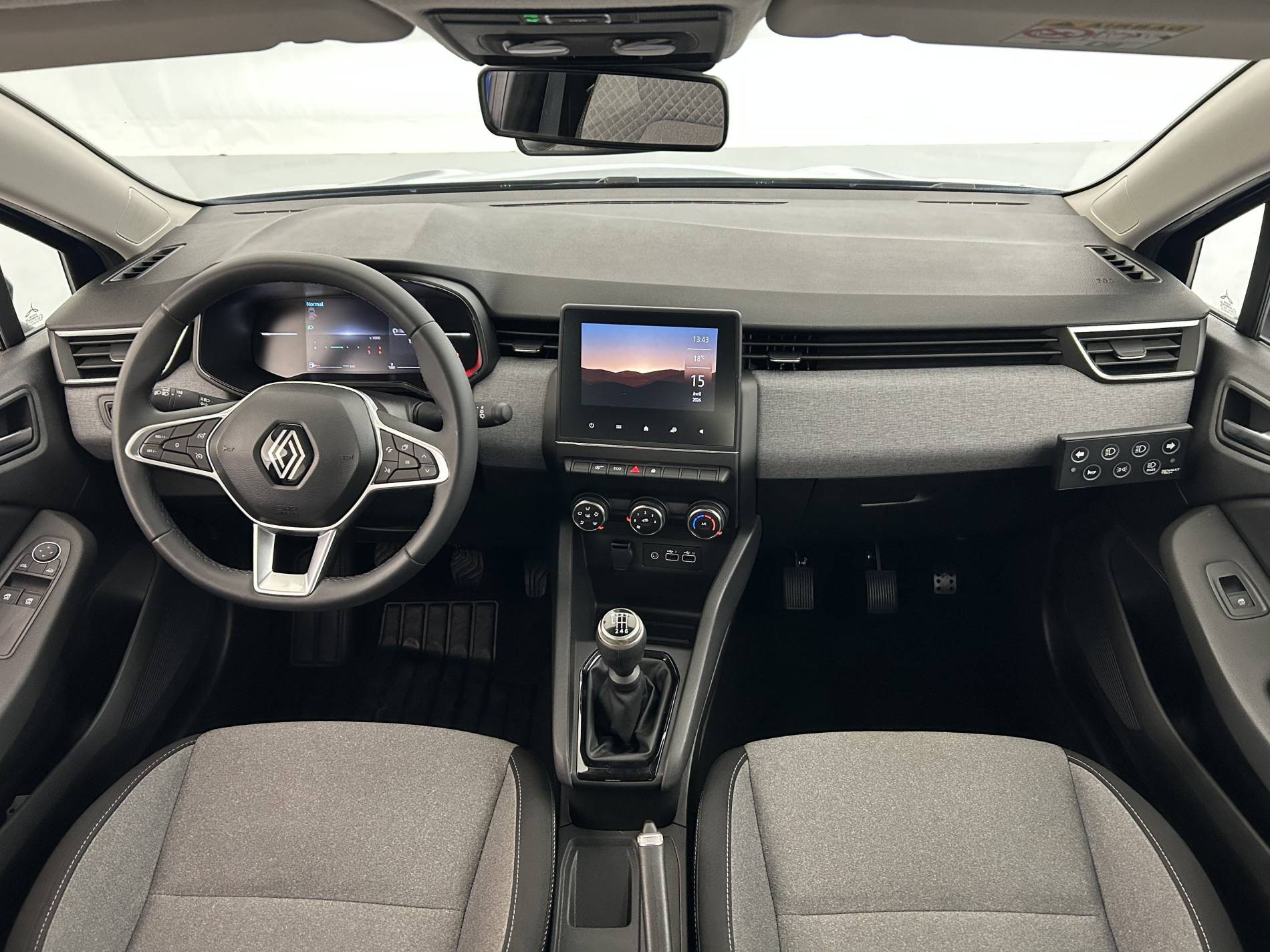 Vente en ligne Renault Clio 5 Clio Blue dCi 100 ch GSR2 au prix de 15 890 €