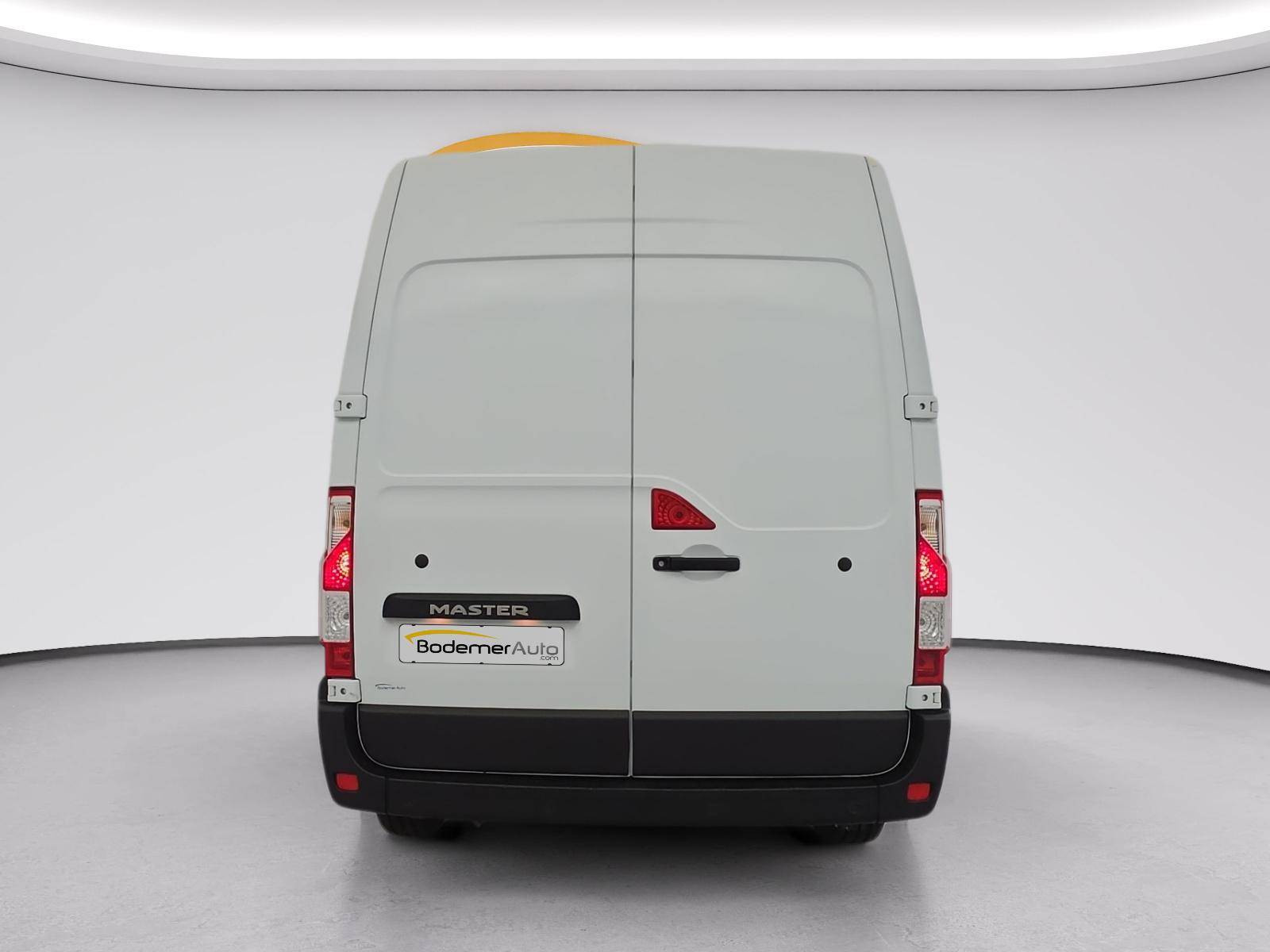 Vente en ligne Renault Master Fourgon MASTER FGN TRAC F3500 L2H2 BLUE DCI 135 au prix de 20 980 €