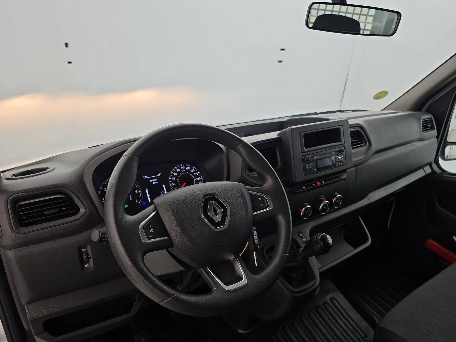 Vente en ligne Renault Master 3 Châssis Cabine MASTER CC PROP RJ3500 L2 PAFC BLUE DCI 130 EURO VI au prix de 29 990 €