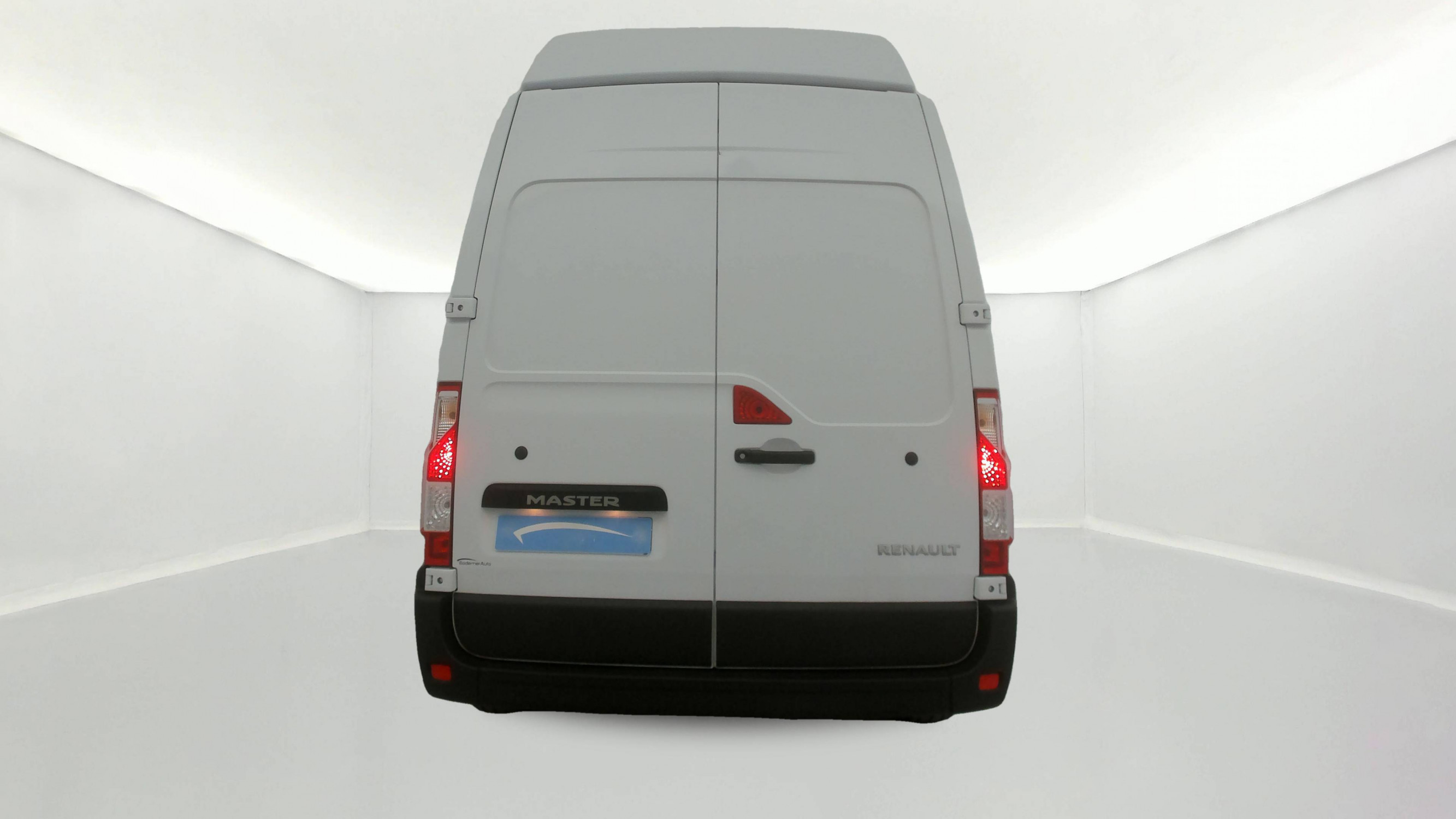 Vente en ligne Renault Master Fourgon MASTER FGN TRAC F3500 L3H3 BLUE DCI 135 au prix de 28 900 €