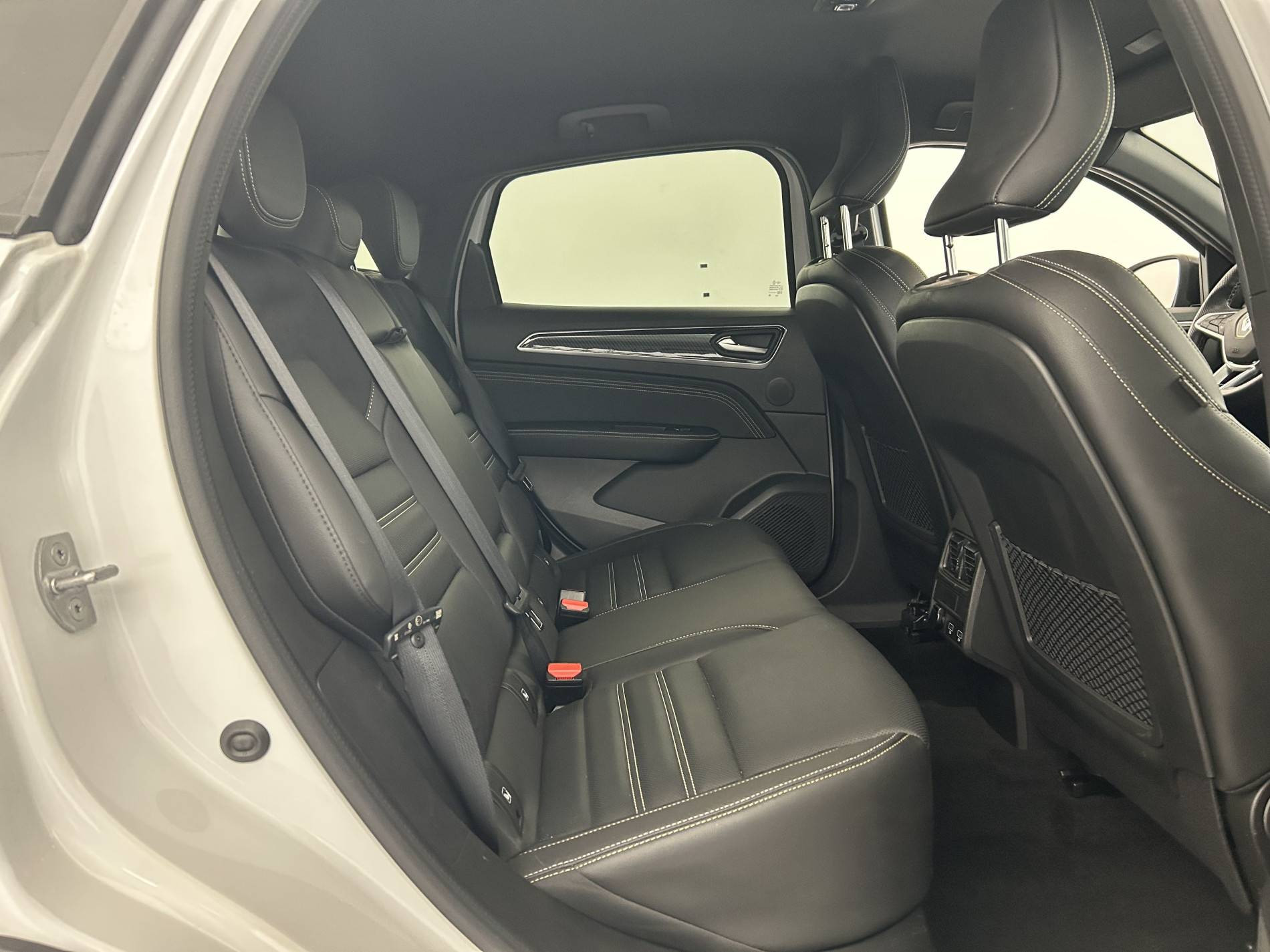 Vente en ligne Renault Arkana  E-Tech hybride 145 - 22 au prix de 19 990 €