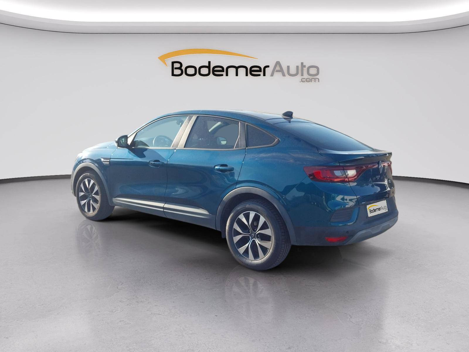 Vente en ligne Renault Arkana  E-Tech hybride 145 - 22 au prix de 19 860 €