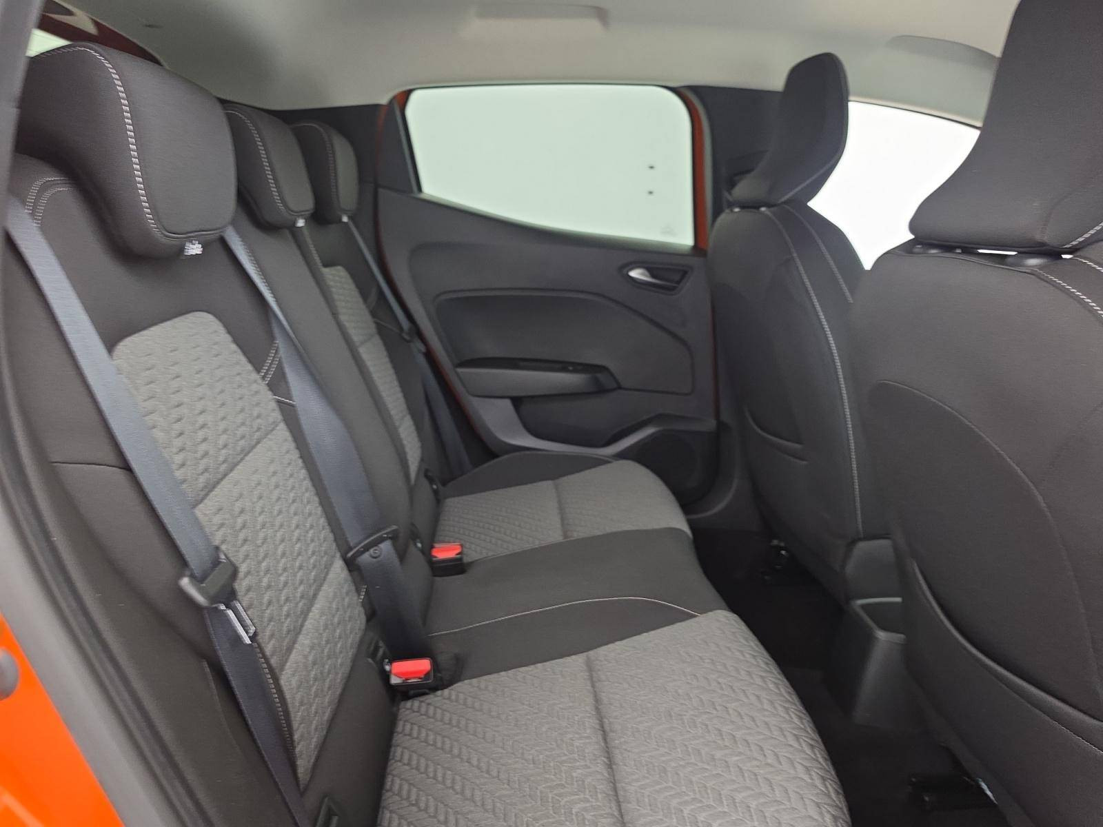 Vente en ligne Renault Clio 5 Clio Blue dCi 100 au prix de 14 890 €