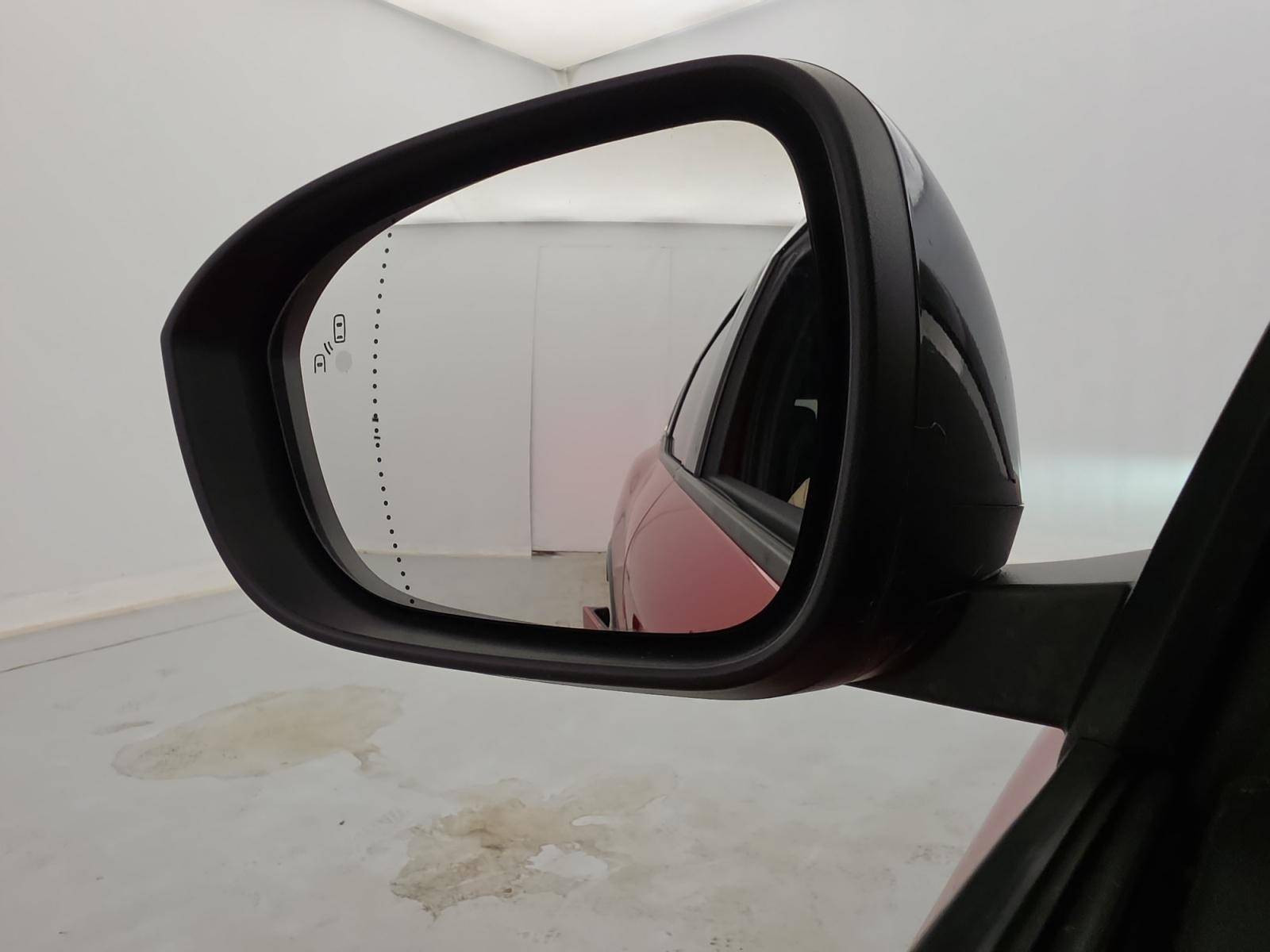Vente en ligne Renault Megane E-Tech  EV60 220 ch super charge au prix de 22 990 €