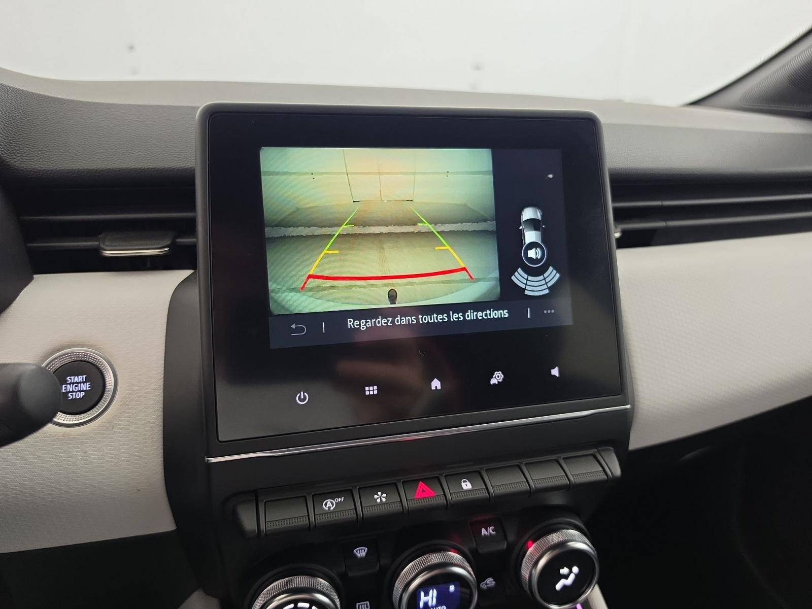 Vente en ligne Renault Clio 5 Clio TCe 90 au prix de 14 800 €