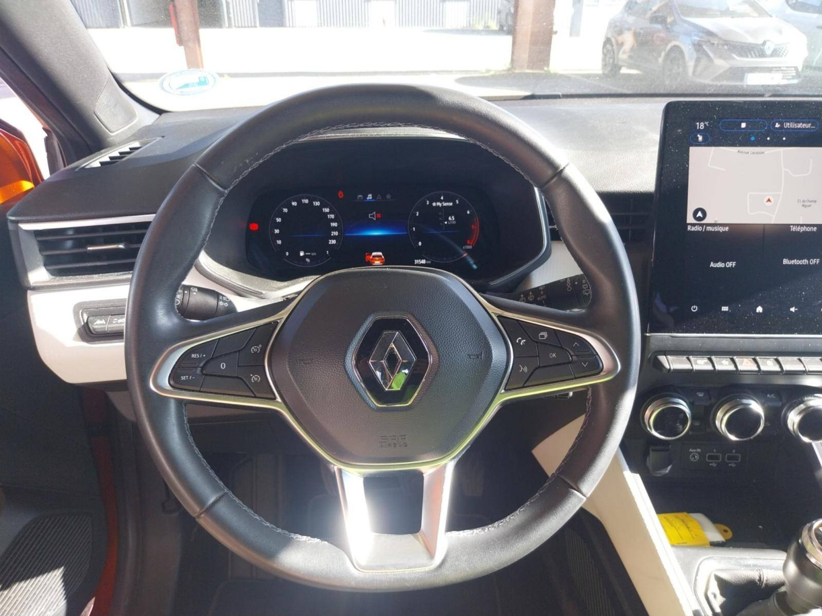 Vente en ligne Renault Clio 5 Clio TCe 90 au prix de 15 290 €