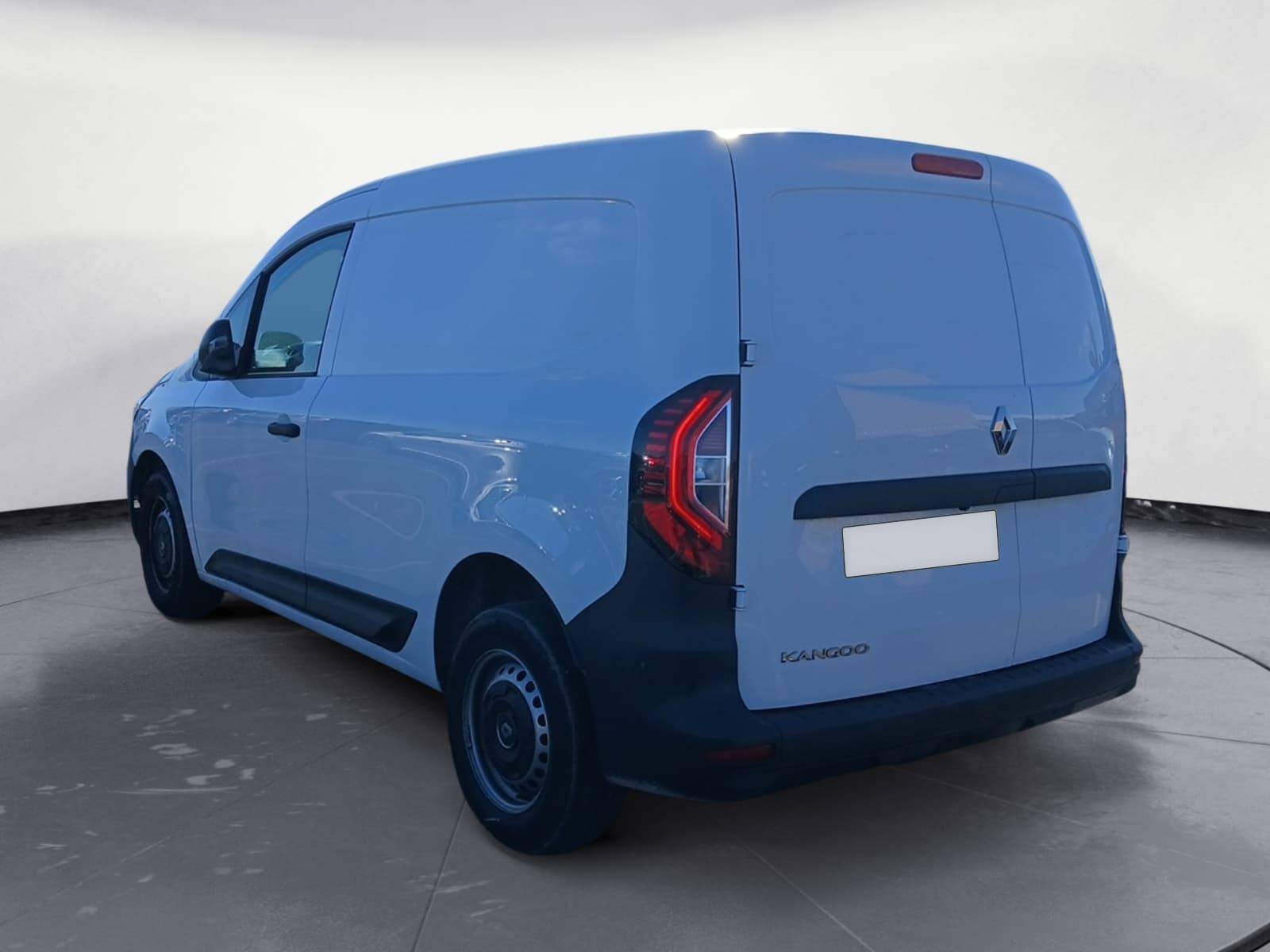 Vente en ligne Renault Kangoo Van  BLUE DCI 95 au prix de 18 790 €