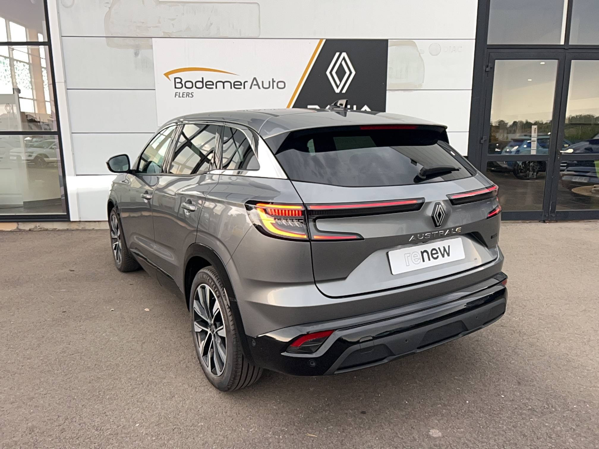 Vente en ligne Renault Austral  E-Tech hybrid 200 au prix de 23 490 €