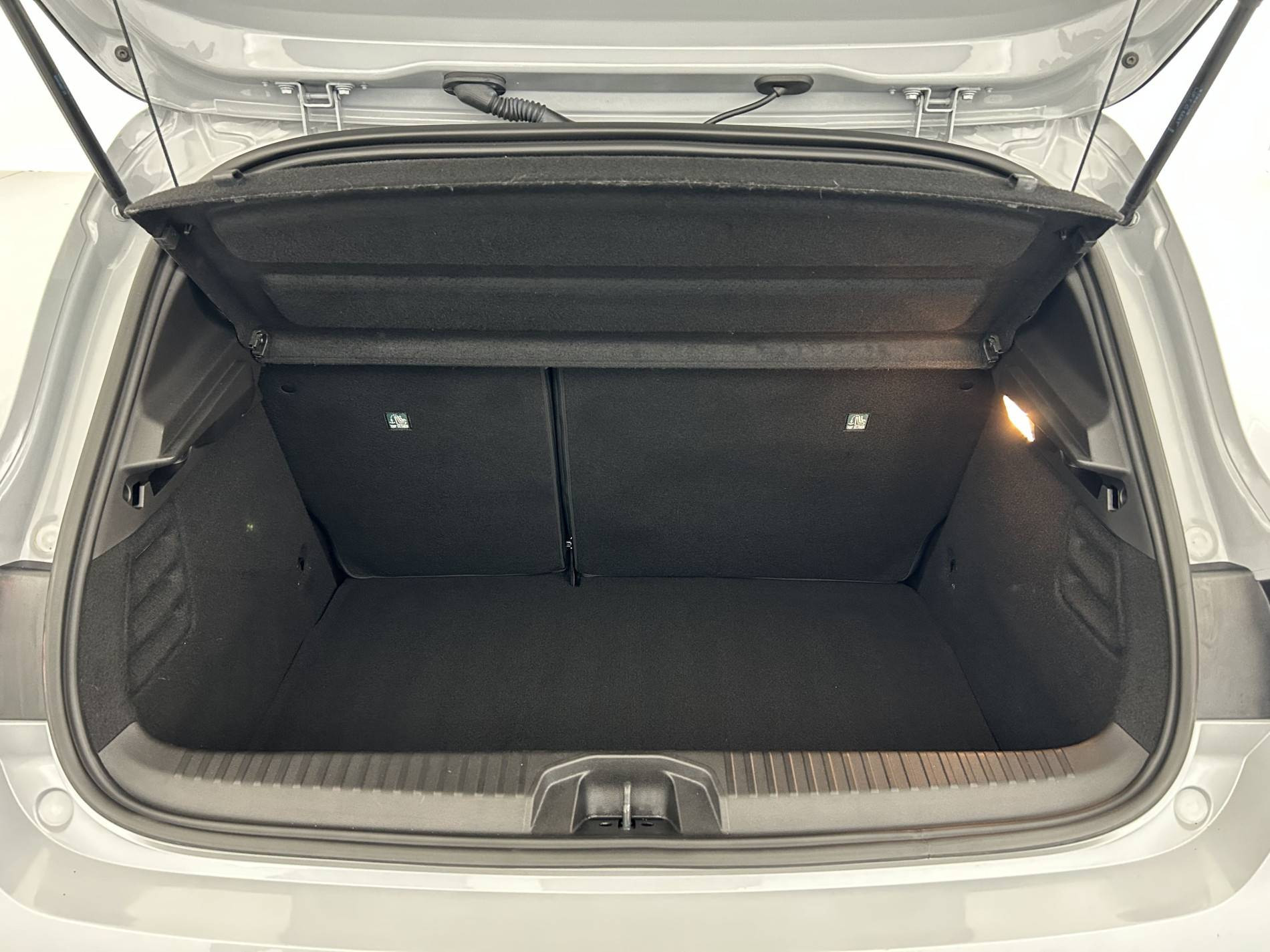 Vente en ligne Renault Clio 5 Clio E-Tech full hybrid 145 au prix de 18 700 €
