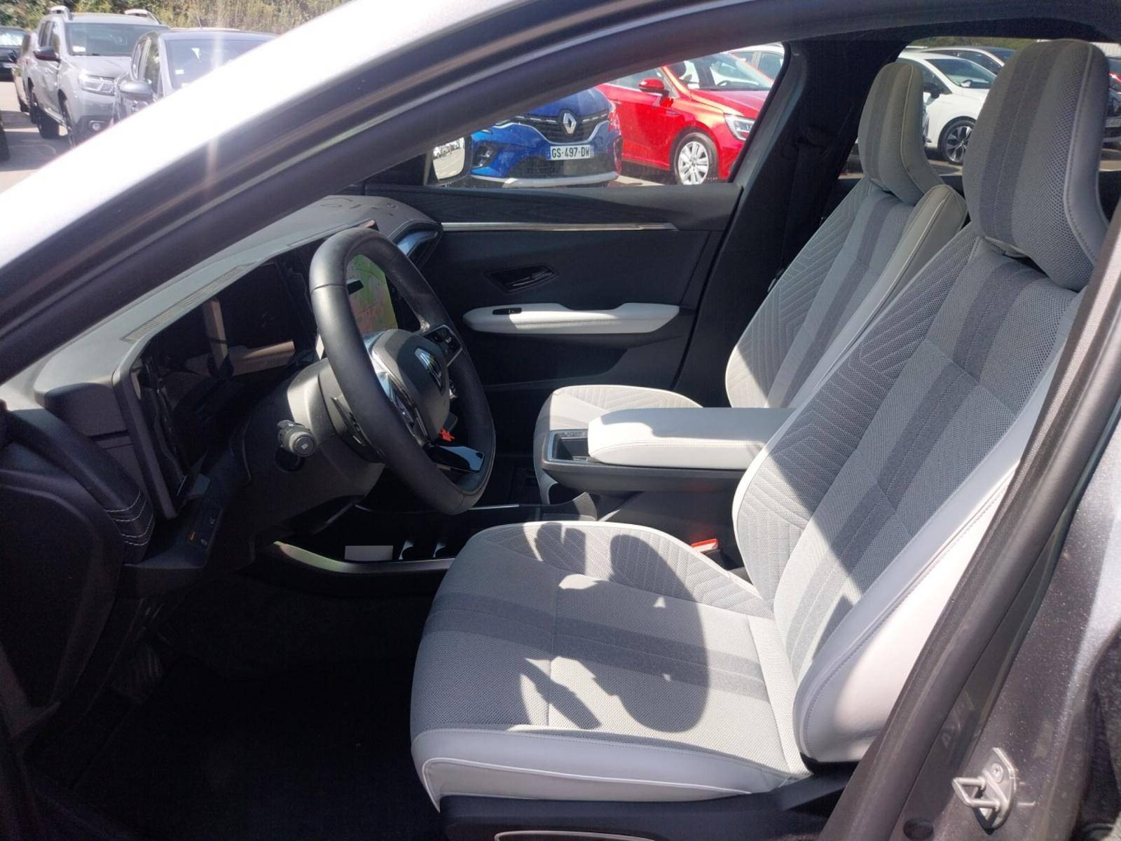 Vente en ligne Renault Scenic E-Tech Scenic E-Tech électrique 220 ch grande autonomie au prix de 38 590 €